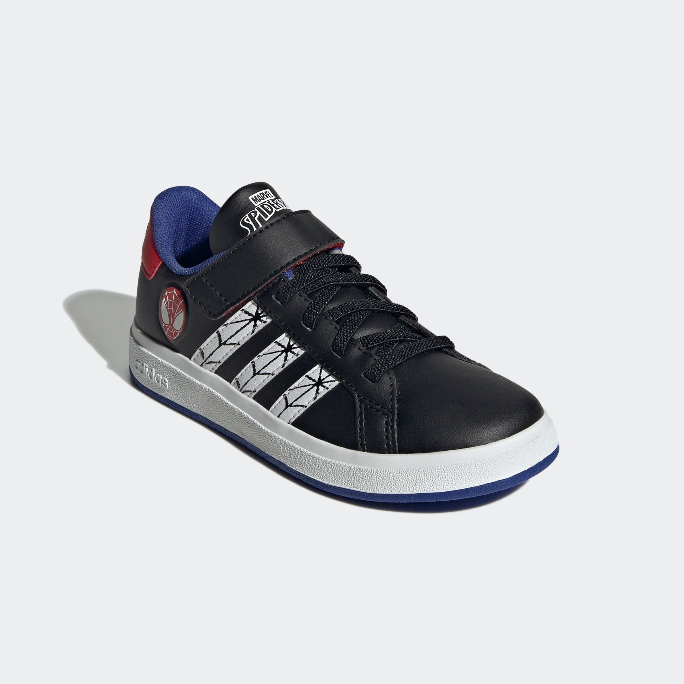 adidas Sportswear Sneakers MARVEL’S SPIDER-MAN GRAND COURT KIDS Design geïnspireerd op de adidas Superstar