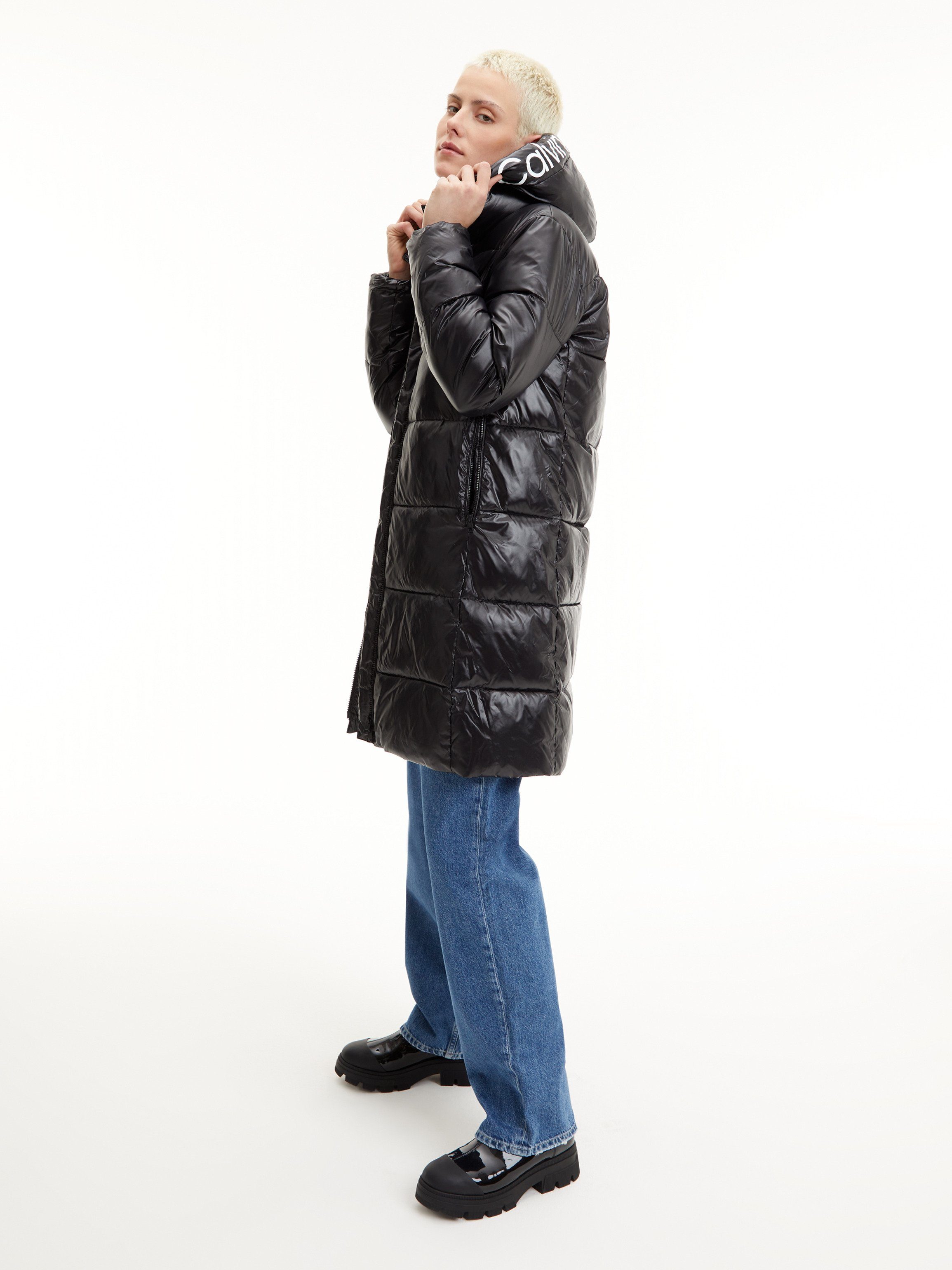 Calvin Klein Lang jack SHINY LONG FITTED JACKET
