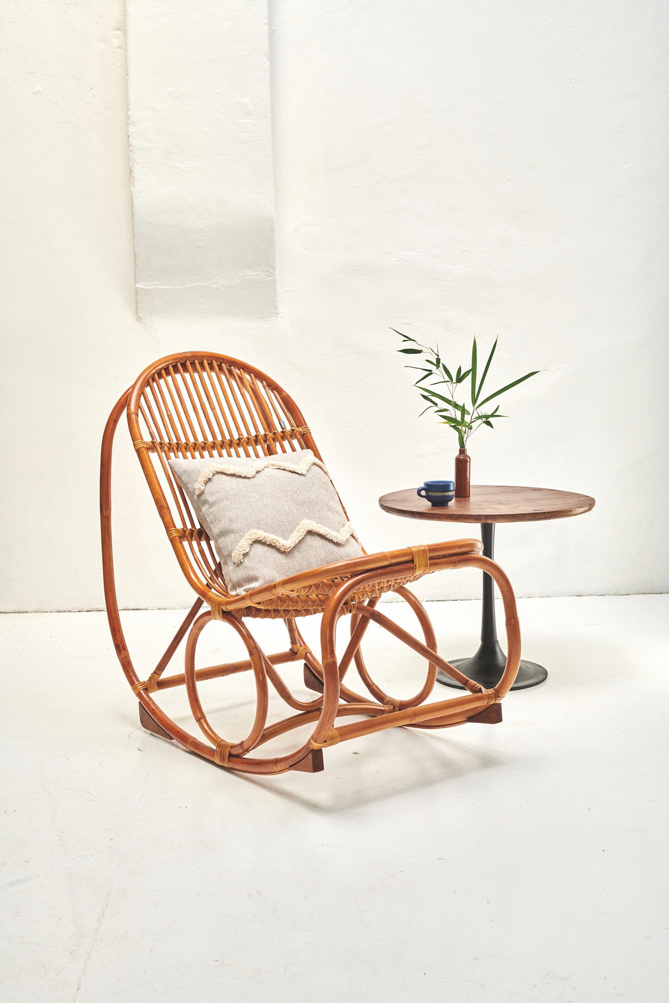 sit&more Schommelstoel met tom tailor metalen manchetten