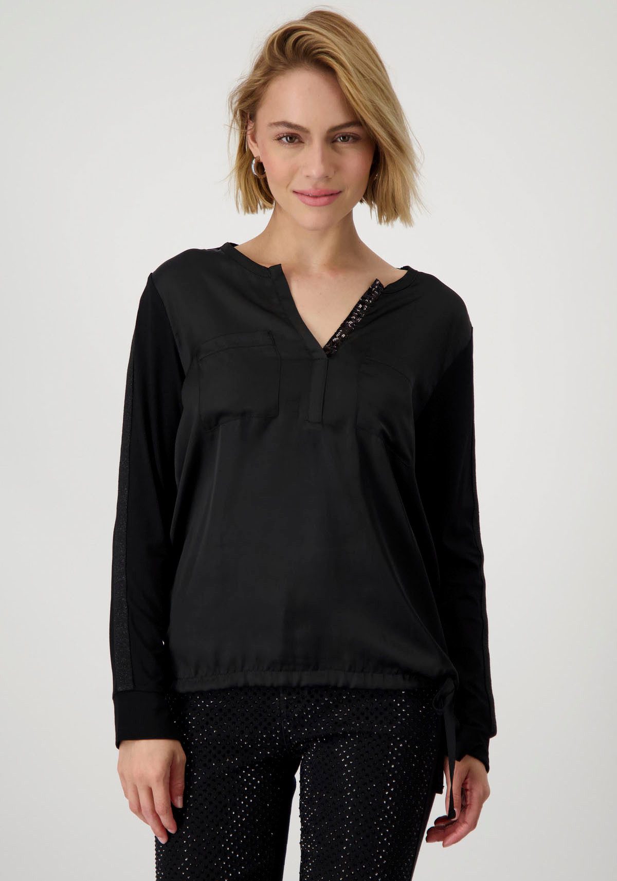 Monari Blouse zonder sluiting met glinsterende rand aan de hals