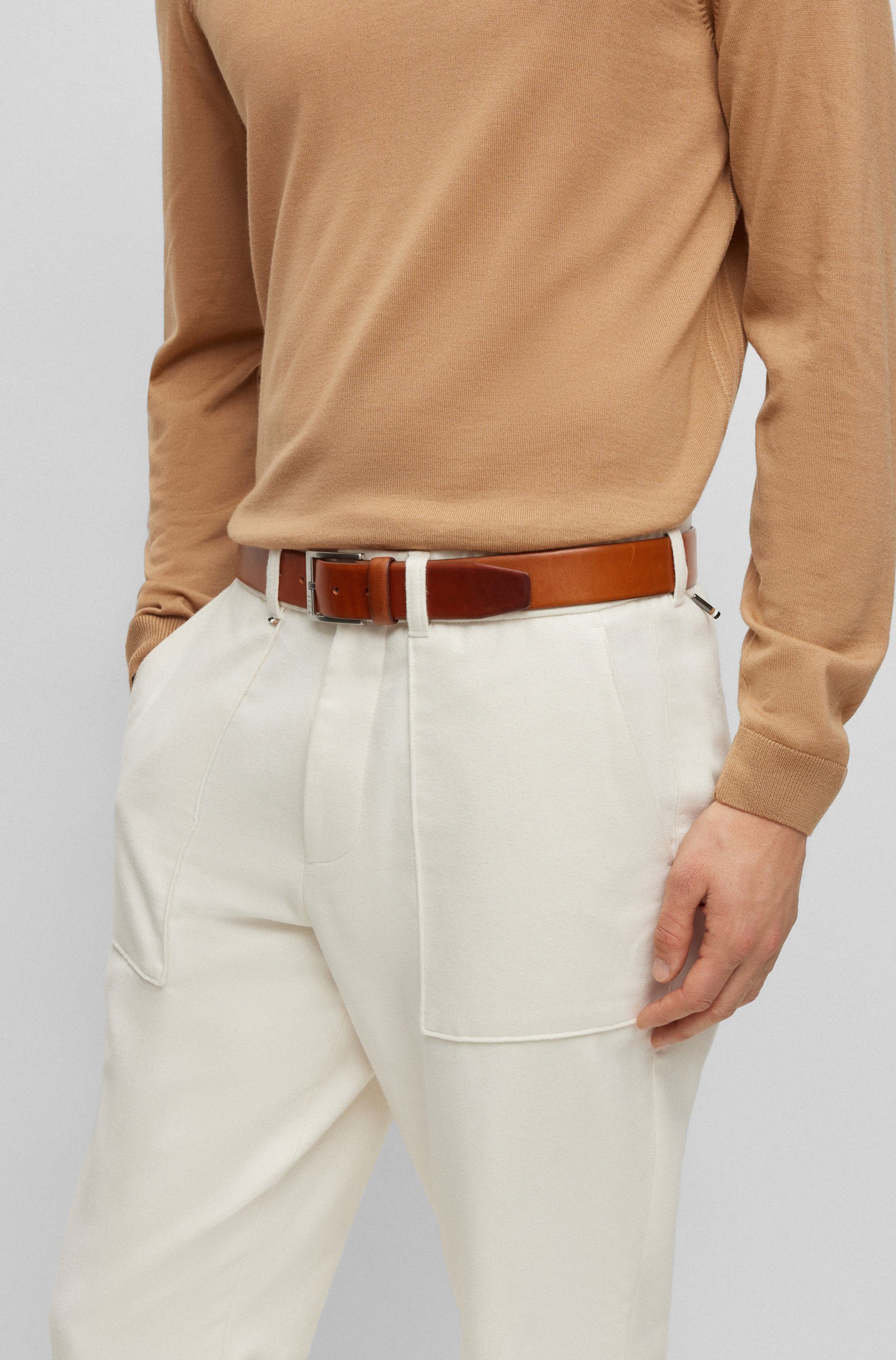 Boss Leren riem met vierkante sluiting en gegraveerd logo