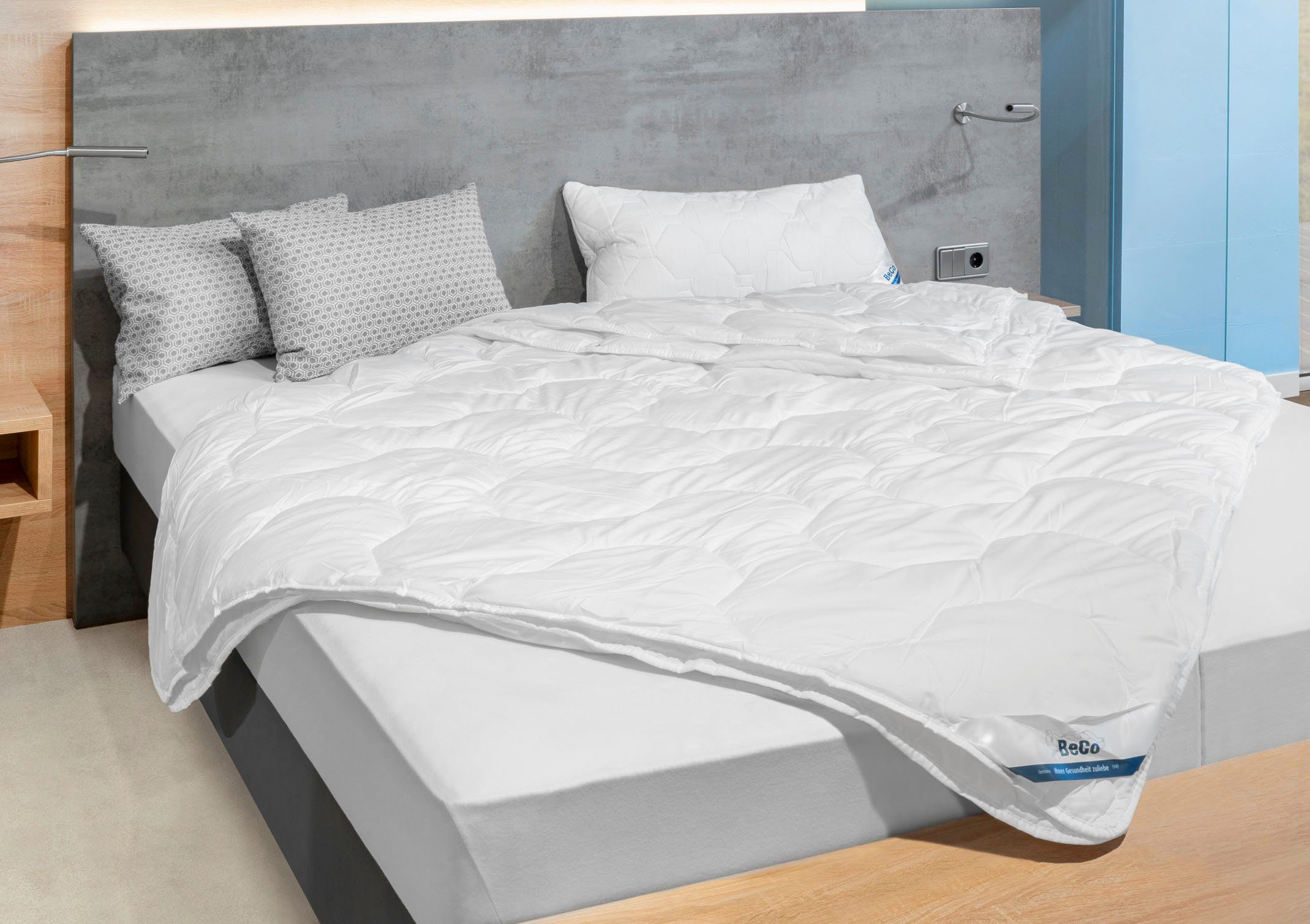 Beco Synthetisch dekbed Gregor, dekbedden voor zomer en winter, dekbed voor het hele jaar Dekbed 135 x 200 cm, geschikt voor mensen met allergie (huisstofmijtallergie) Licht