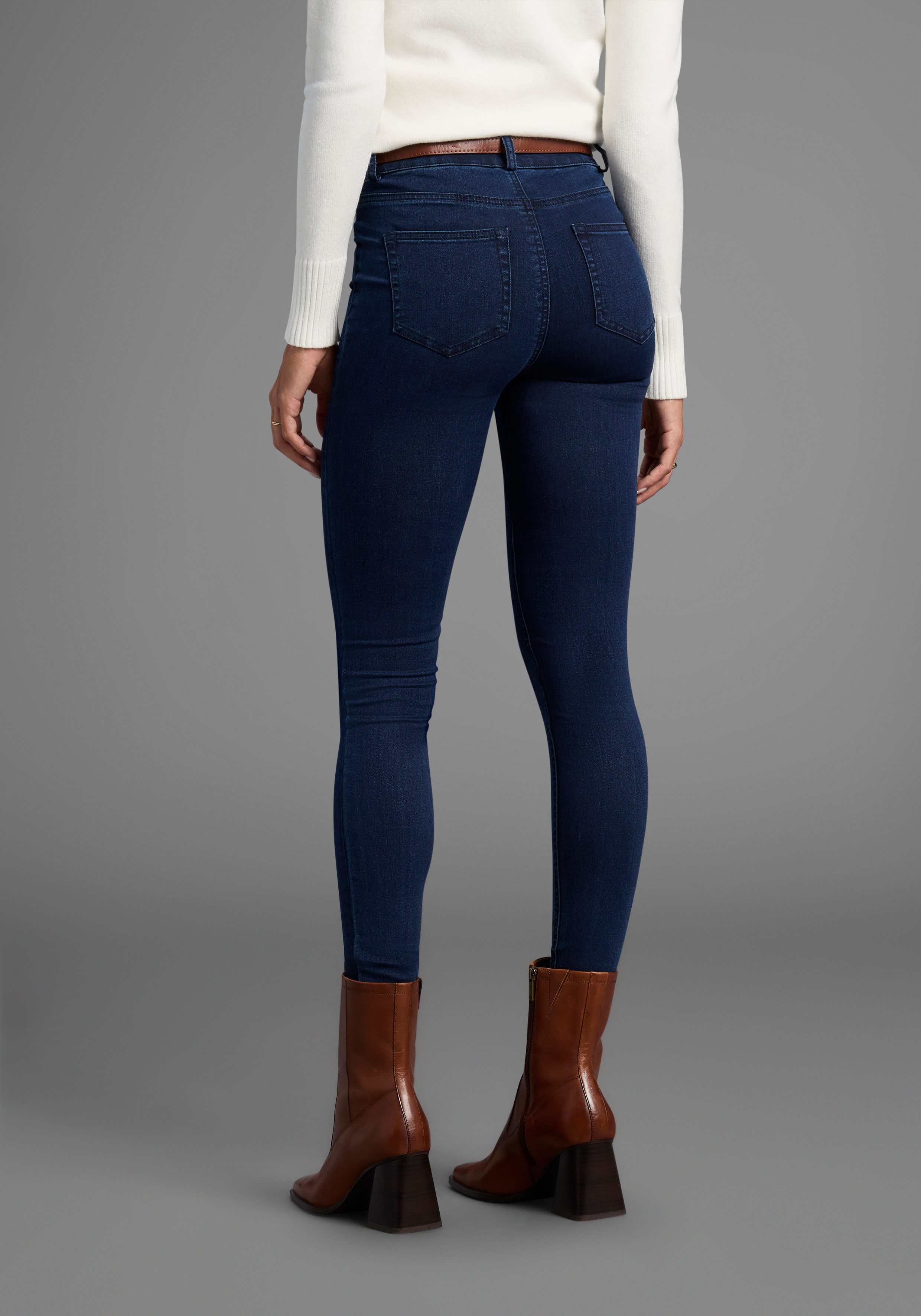 Arizona Skinny fit jeans Ultra Stretch extra-strak gesneden pasvorm, modieuze used-wassing