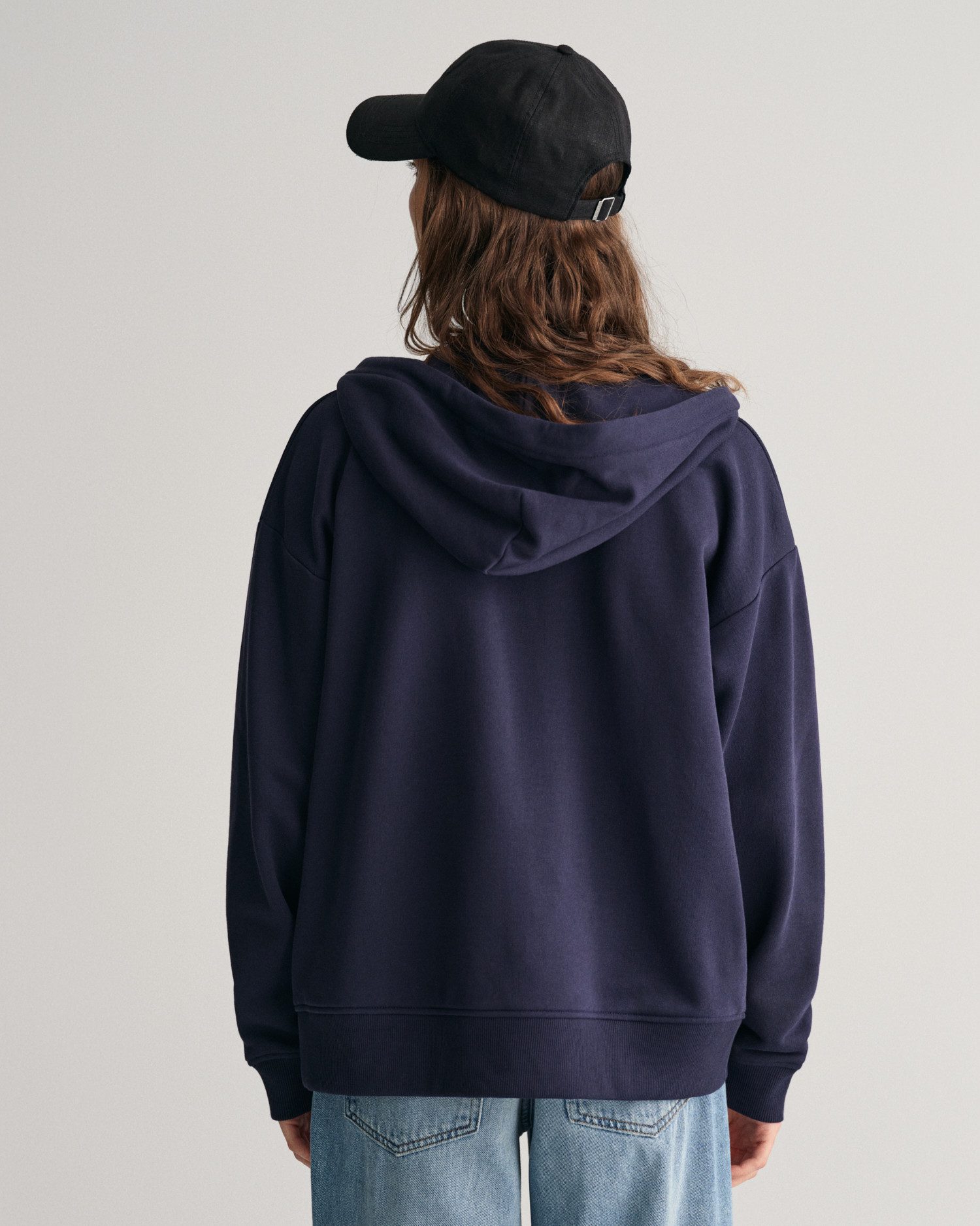 Gant Capuchonsweatvest SHIELD ZIP HOODIE Grafische GANT-borduursel op de borst