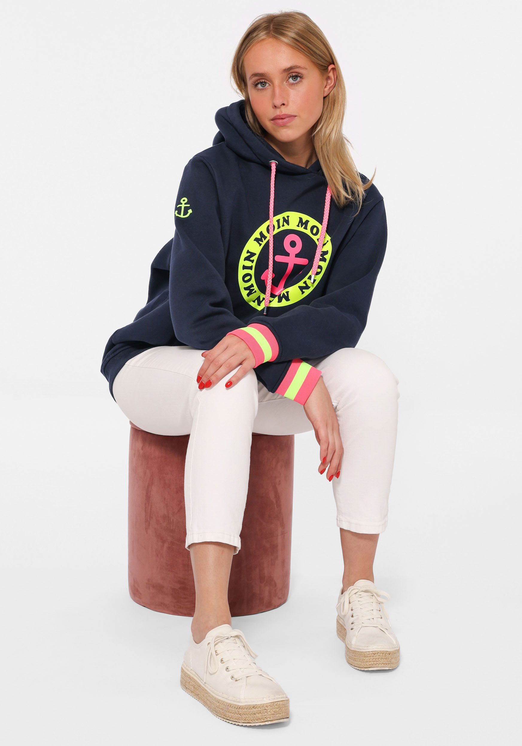 Zwillingsherz Hoodie met print "moin" en "anker" in neonkleuren