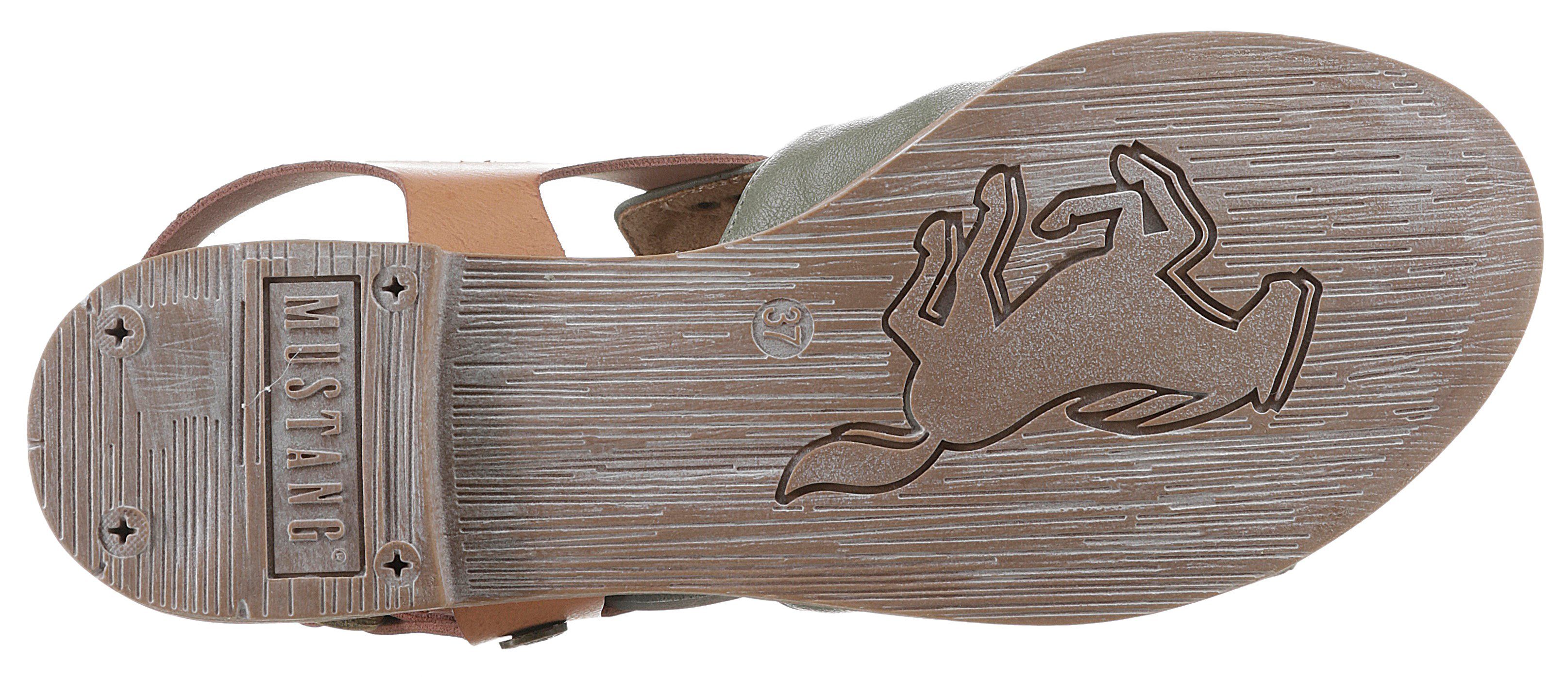 Mustang Shoes Sandalen zomerschoen, sandaal, blokhak, met klittenbandsluiting