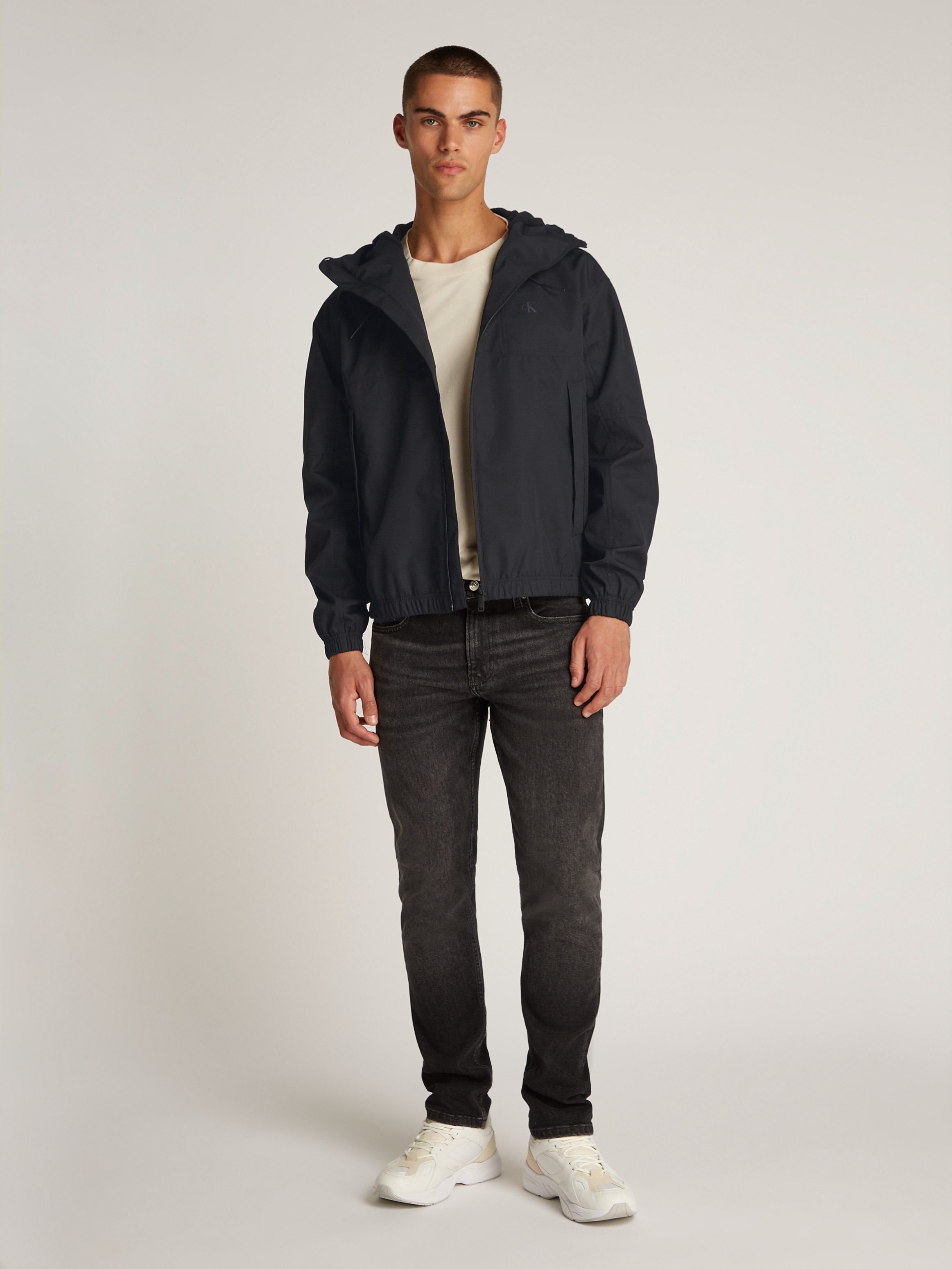 Calvin Klein Allweatherjack TECHNICAL JACKET Logodruk, steekzakken