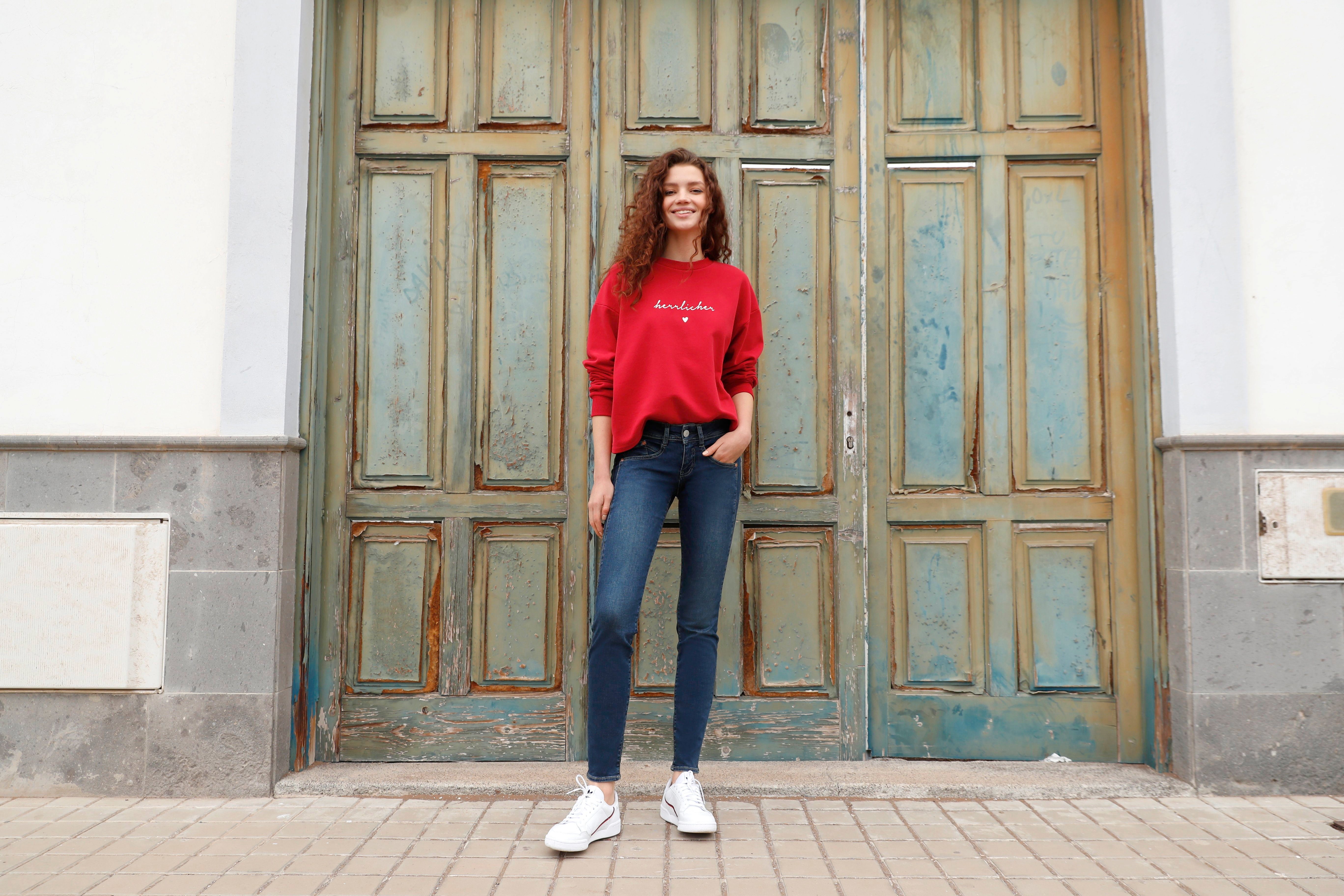 Herrlicher Sweatshirt OTINA met herrlicher logo-statement-print