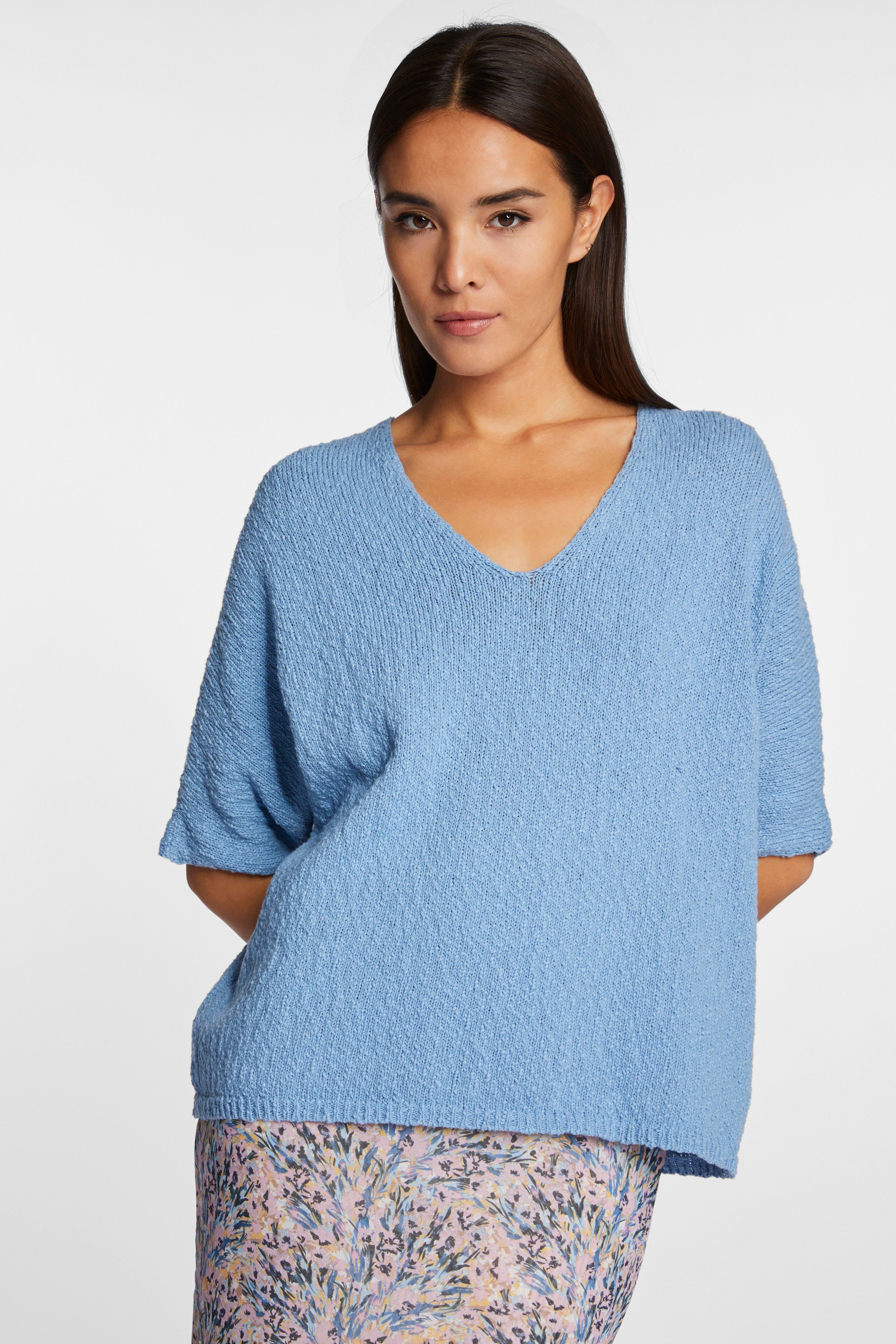 Rich & Royal Trui met V-hals in schone fijn brei met oversized mouwen