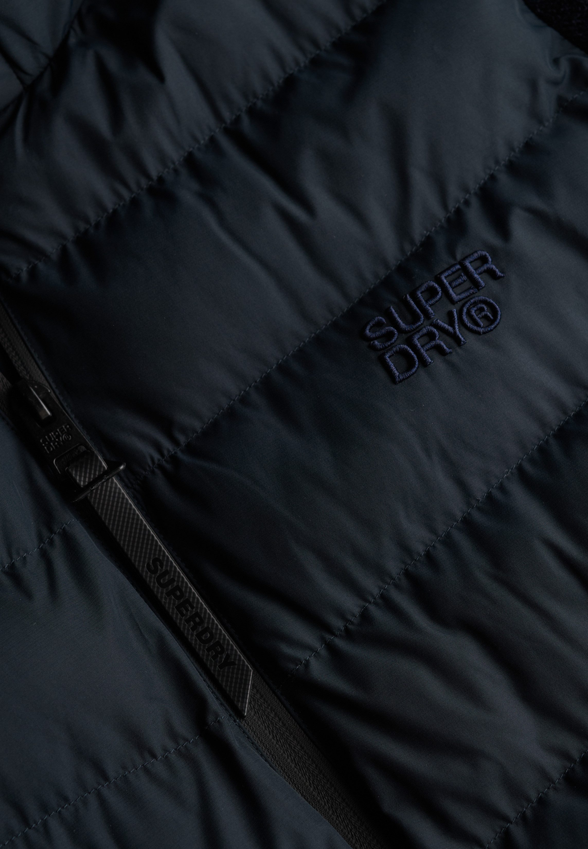 Superdry Gewatteerde jas HOODED STORM KNIT HYBRID JKT