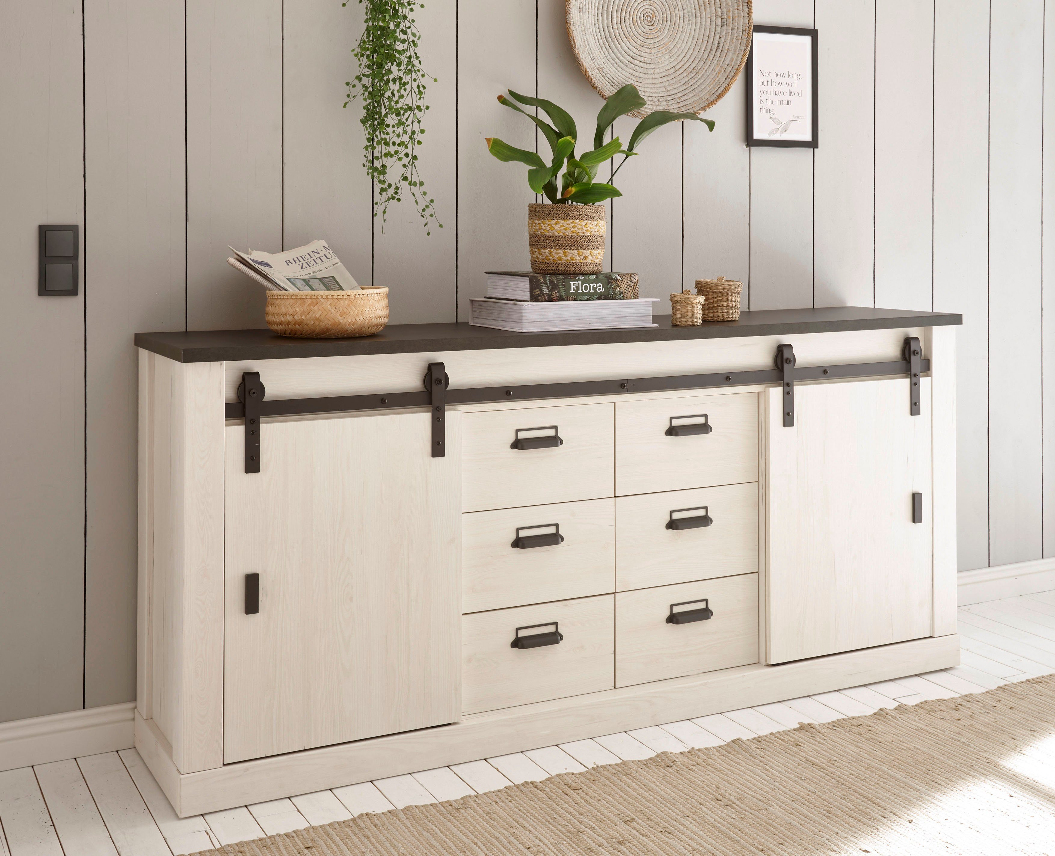 Home affaire Dressoir Sherwood modern houtdecor, met schuurdeurbeslag van metaal, breedte 201 cm