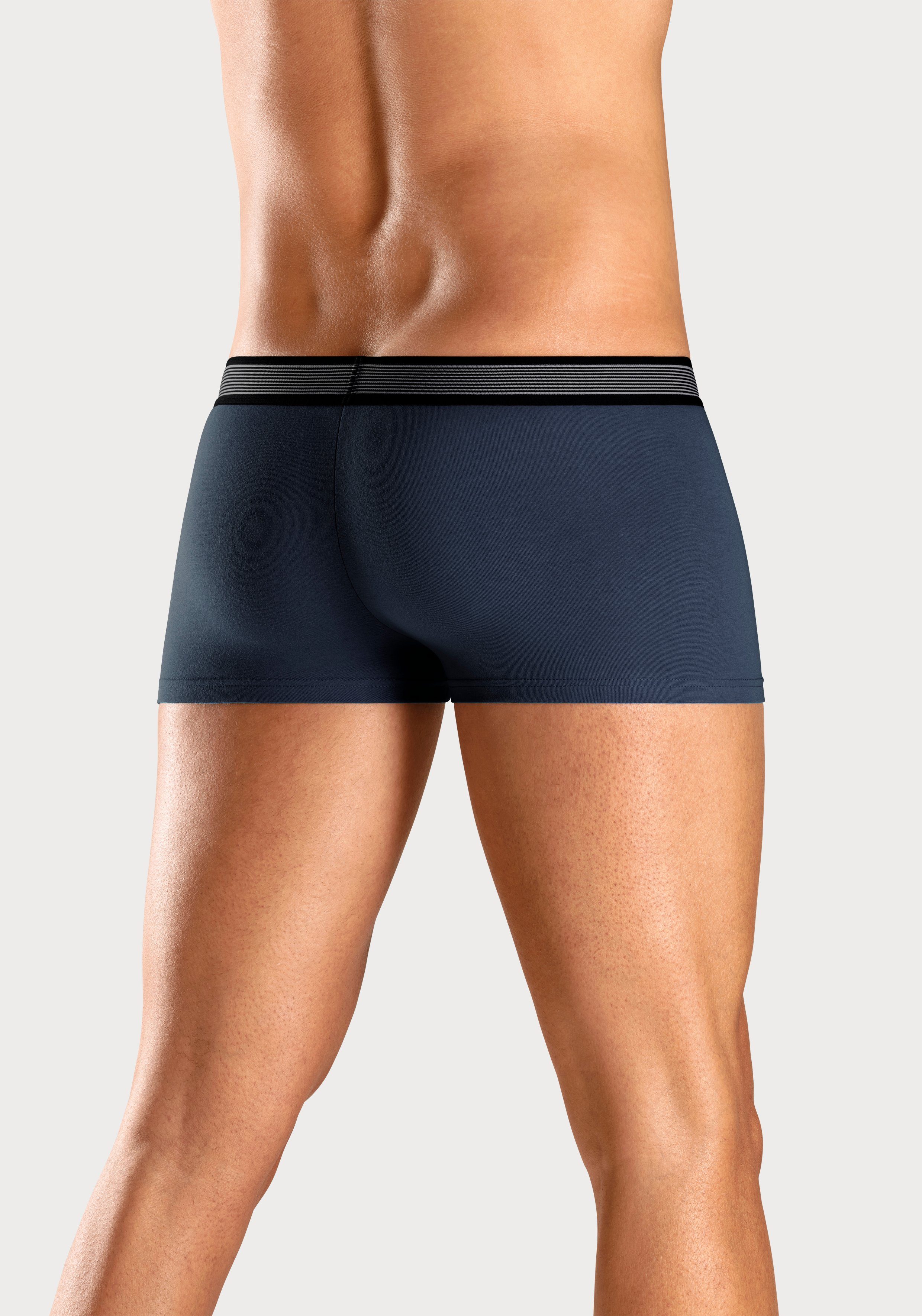 H.I.S Hipster strak zittende boxershorts van katoenmix (set, 4 stuks)