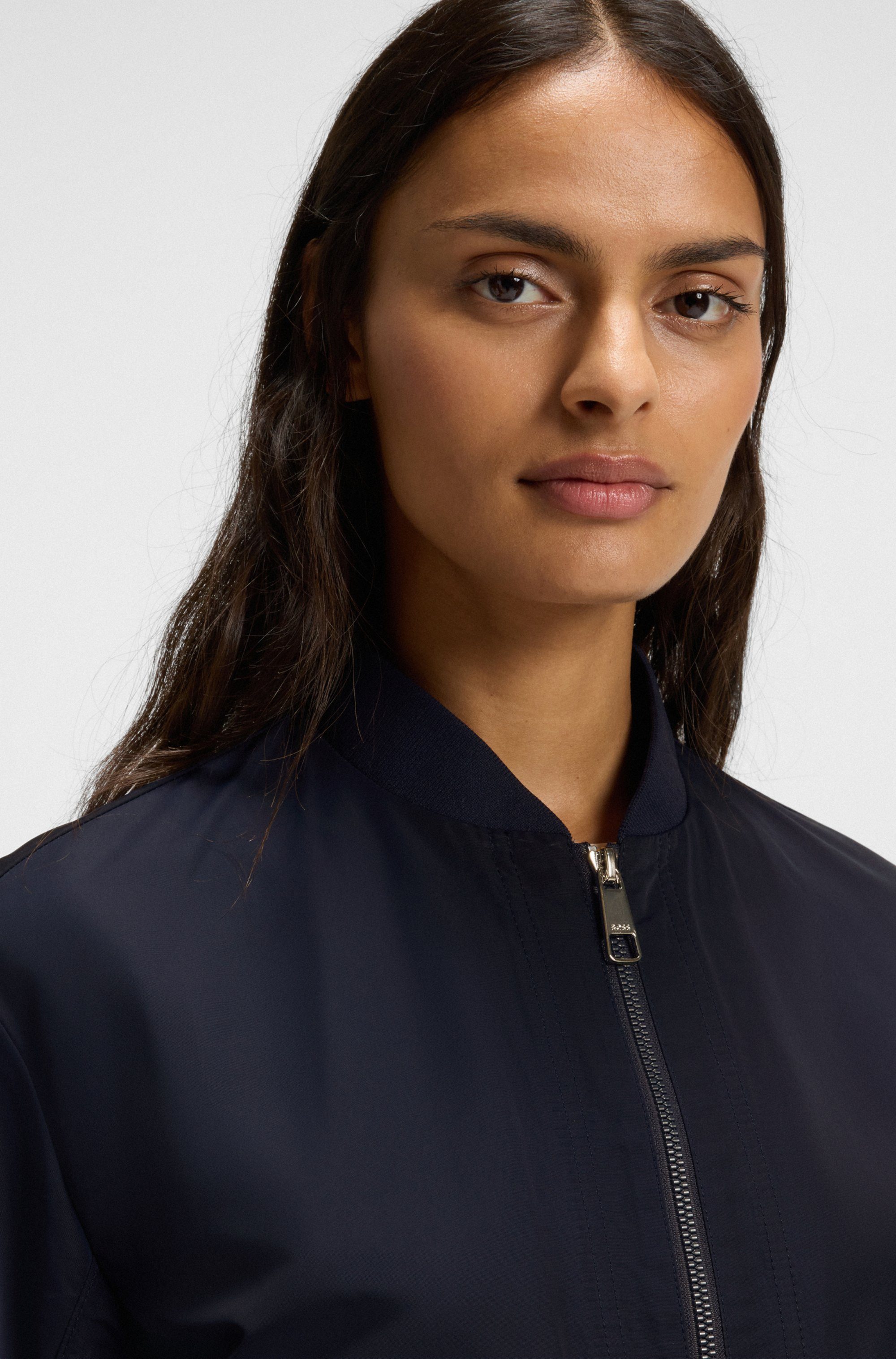 Boss Orange Bomberjack Pirosa Premium Damesmode met beschermende afwerking