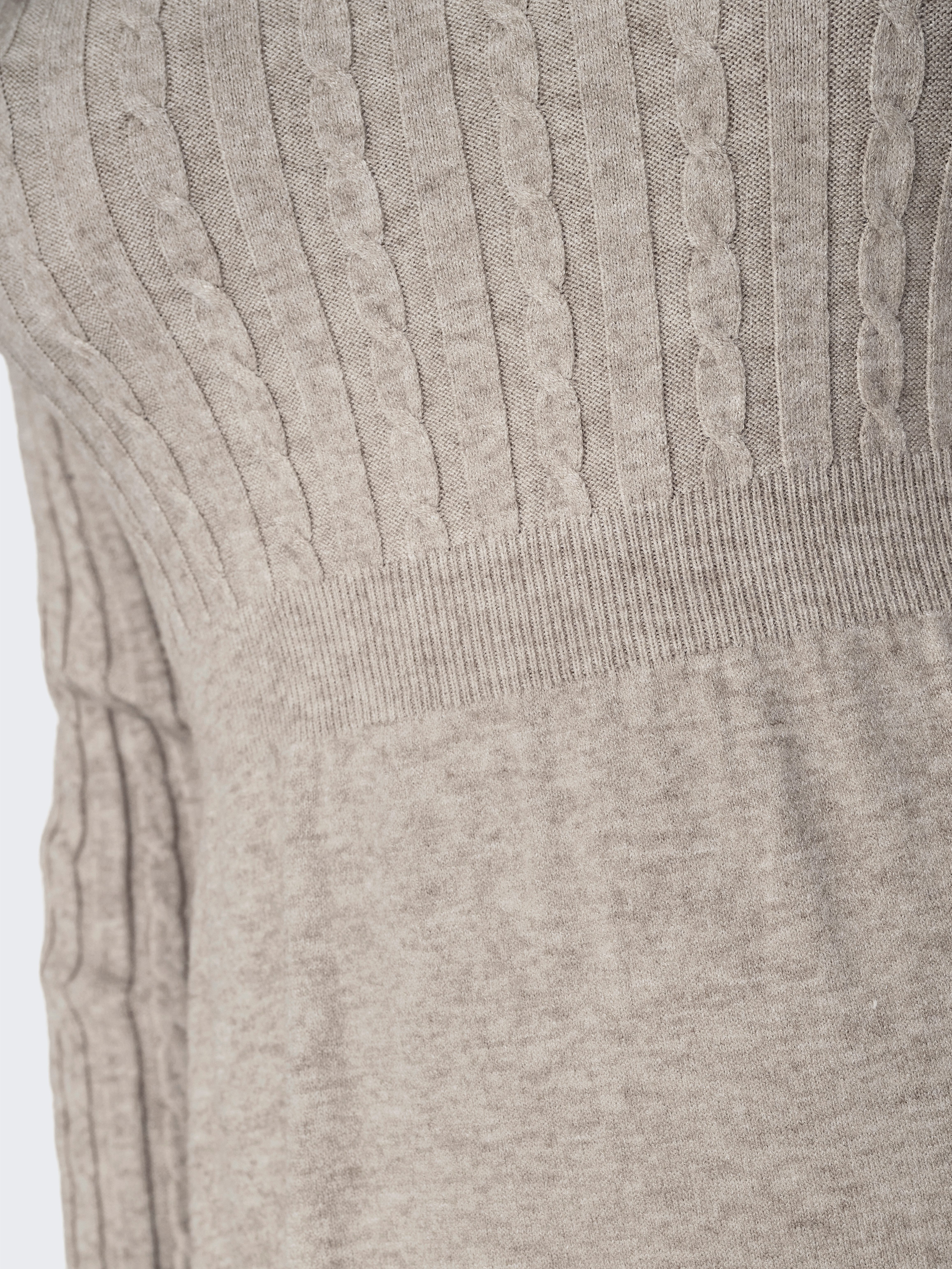 Only Gebreide jurk ONLFIA LS CABLE DRESS KNT
