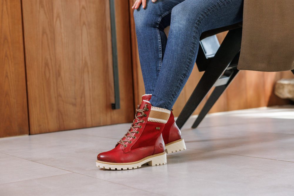 Remonte Winterlaarzen Elisabeth Hurley-Collection , veterschoenen, veterschoenen met waterafstotende tex-membraan