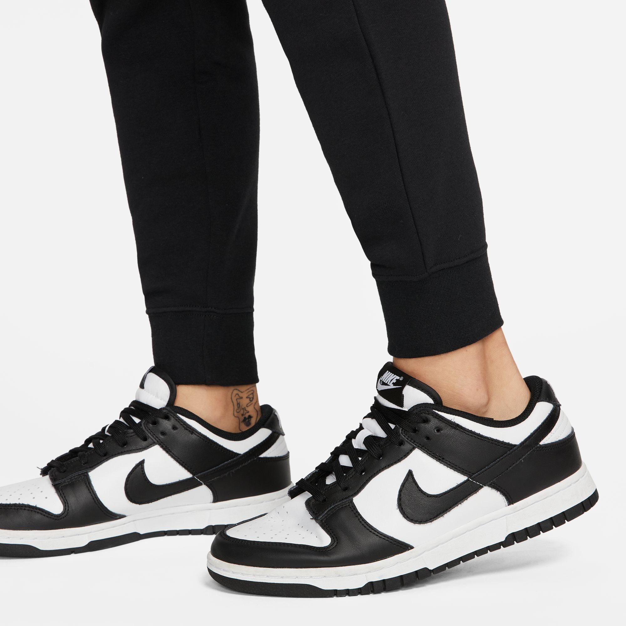 Nike Sportswear Joggingbroek Club Fleece Women's Mid-Rise Slim Joggers