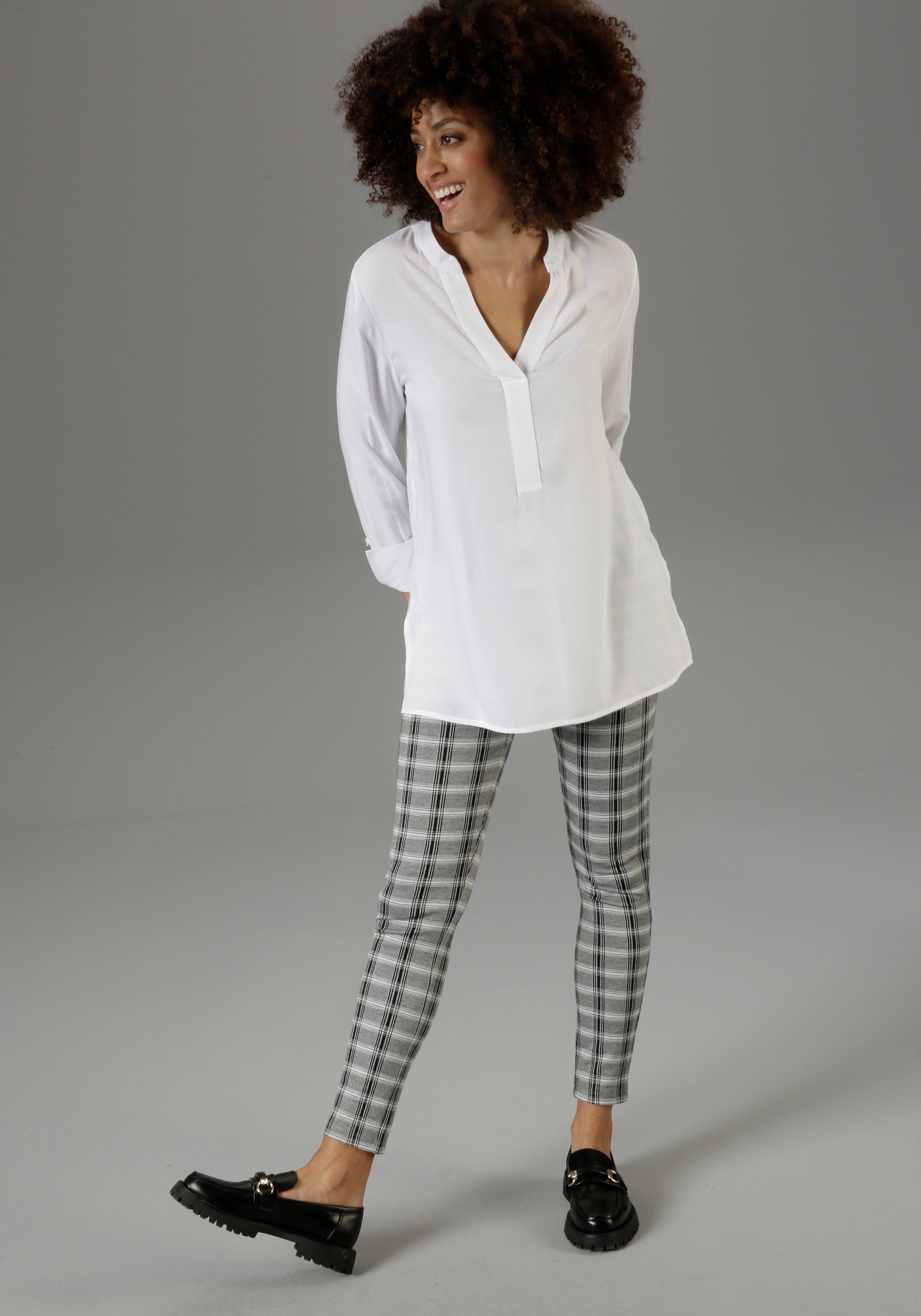 Aniston SELECTED Lange blouse met extra-lange manchetten