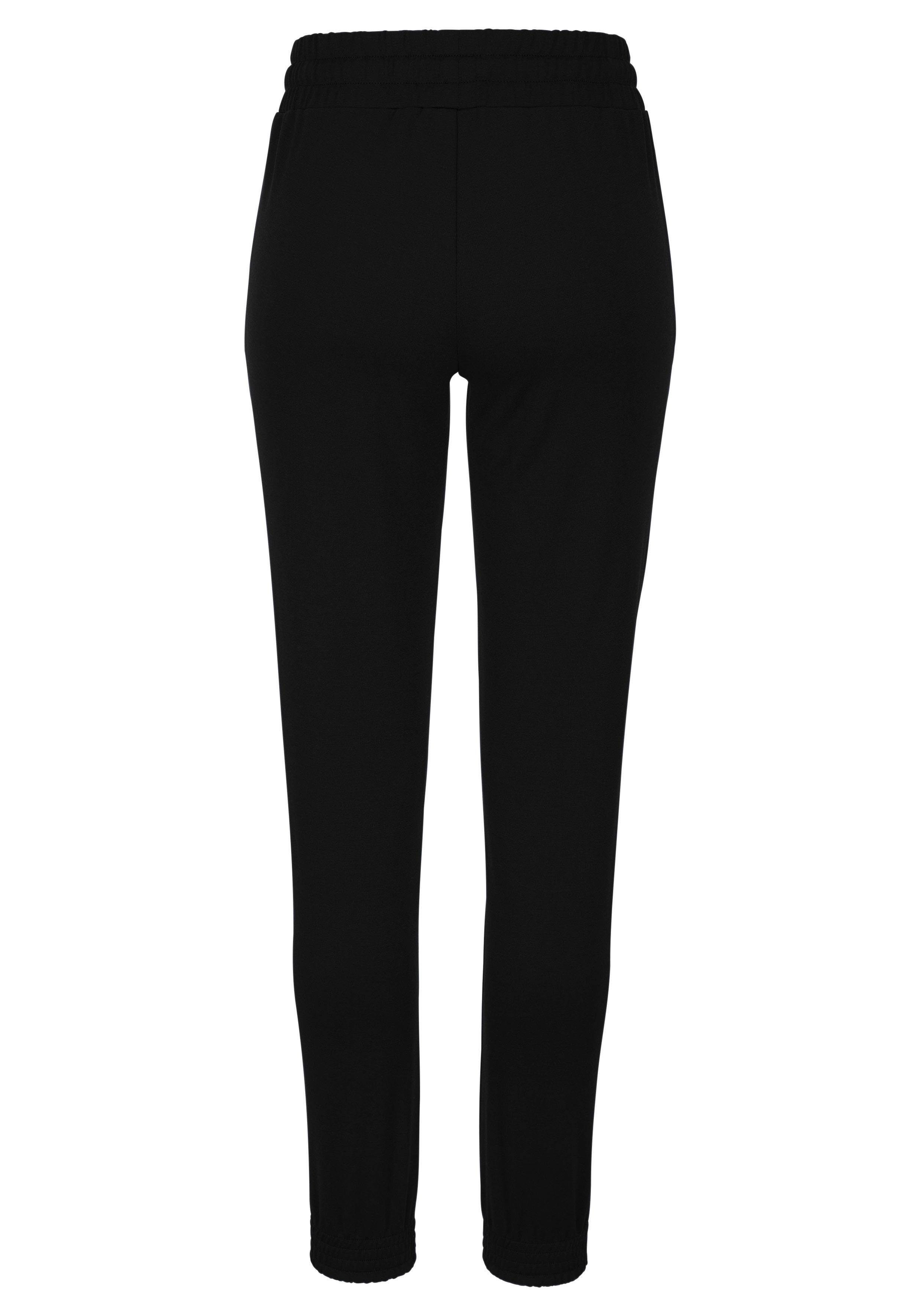 Bench. Loungewear Relaxbroek met smalle pijpen en rits aan de zoom, loungewear, loungepak