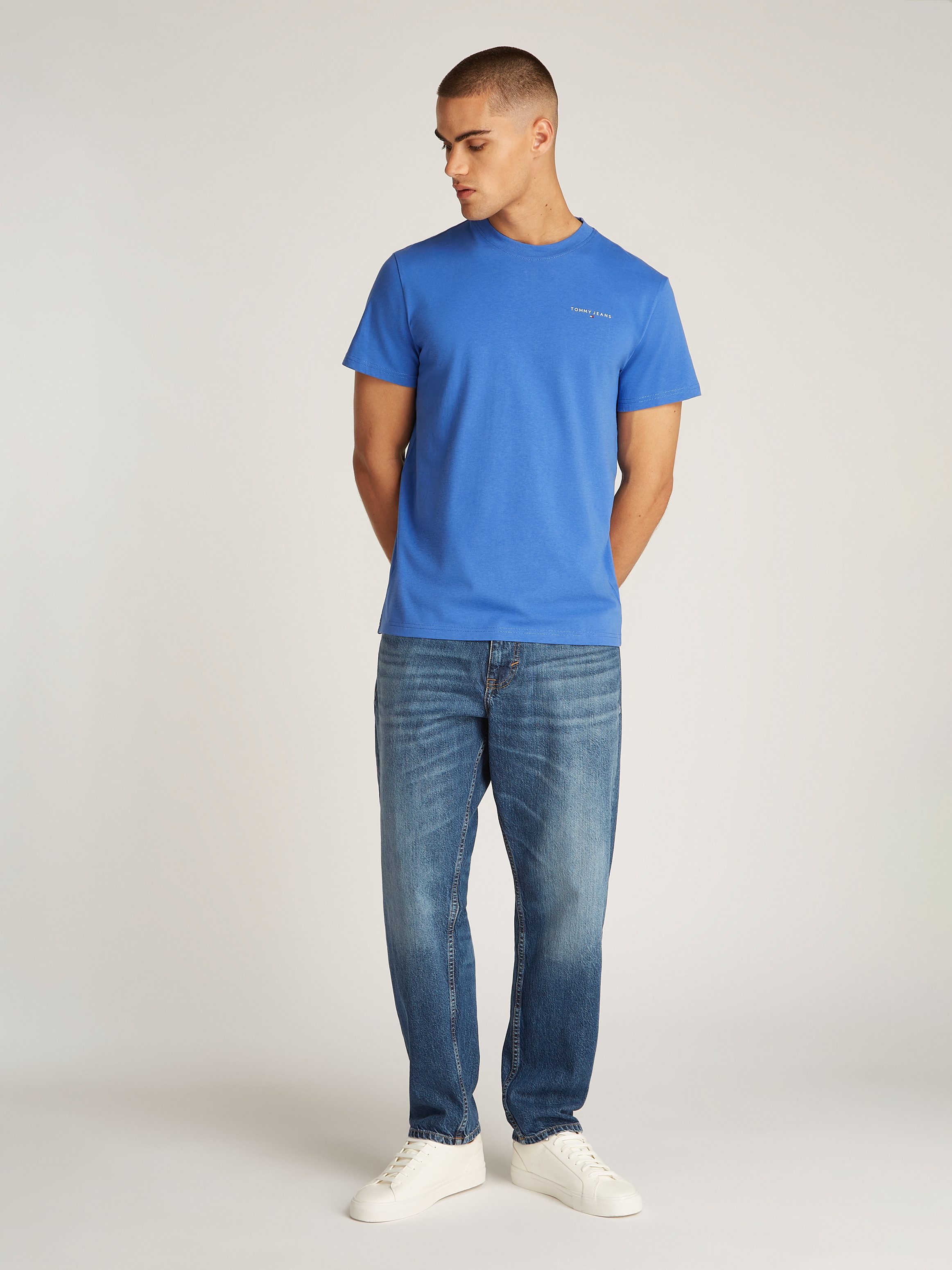 TOMMY JEANS T-shirt TJM SLIM LINEAR CHEST SS TEE EXT