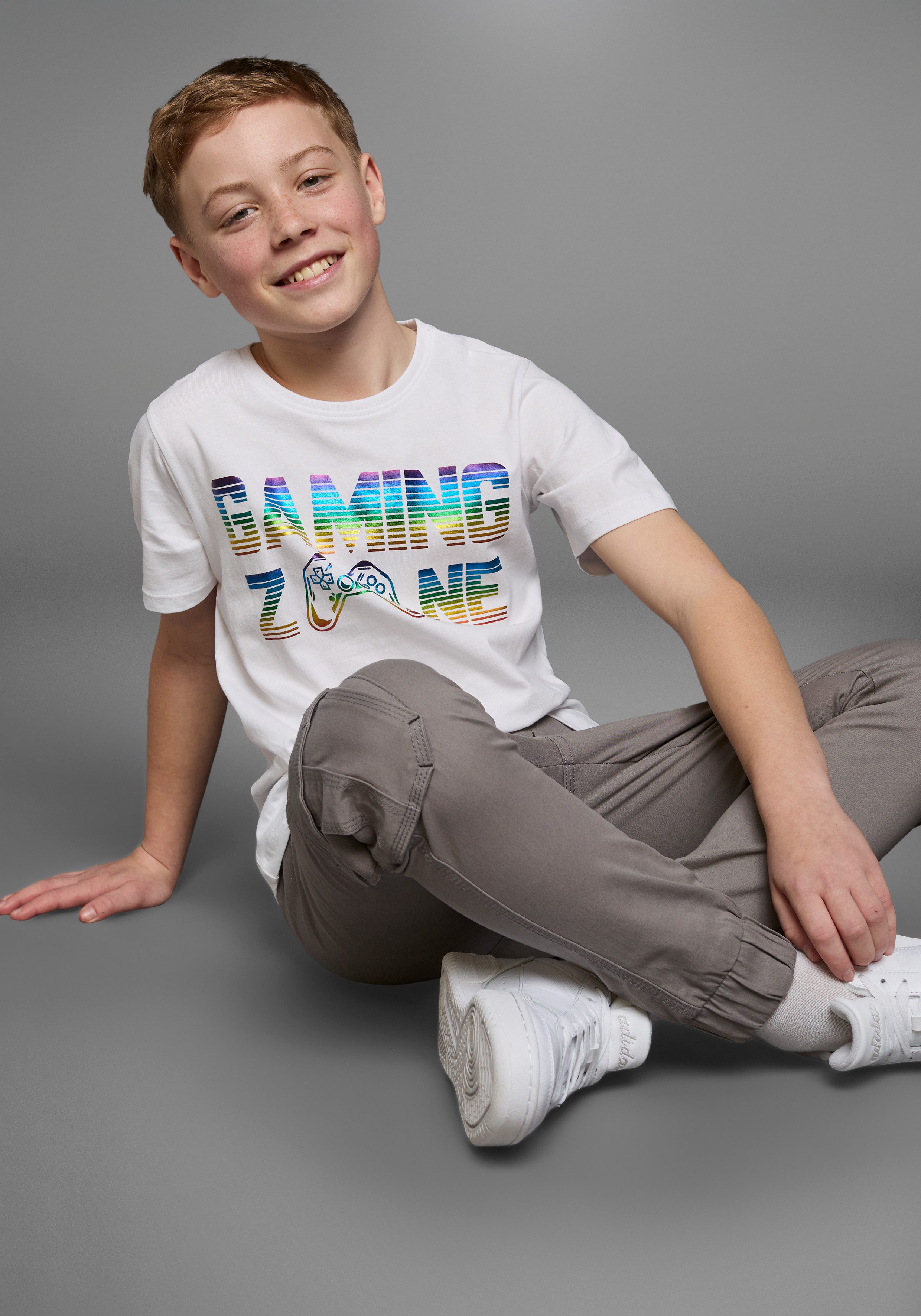 KIDSWORLD T-shirt GAMING ZONE Korte mouwen, basic pasvorm, bedrukt, ronde hals