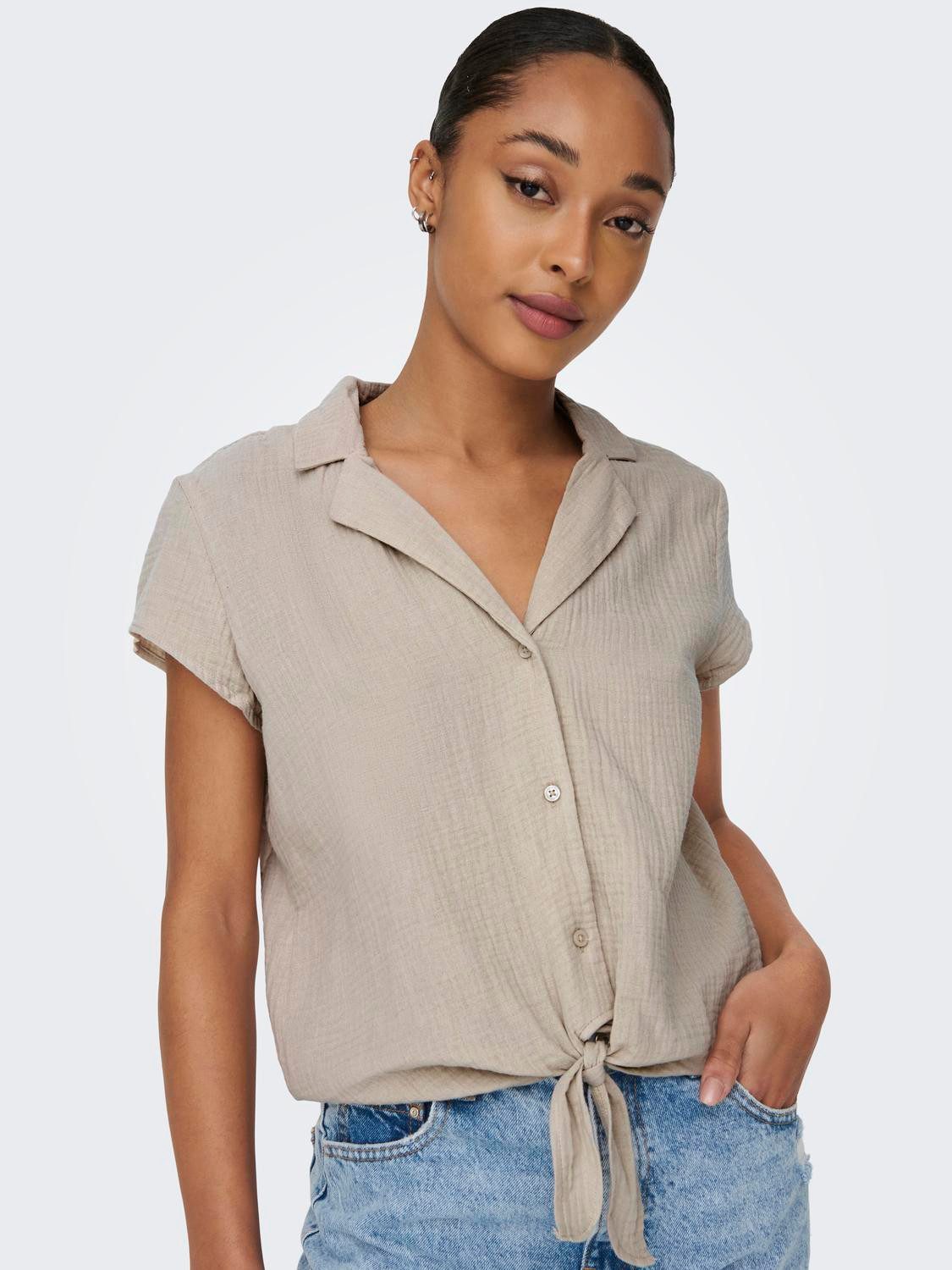 Only Blouse met korte mouwen ONLTHYRA LIFE CAPSLEEVE SHIRT WVN