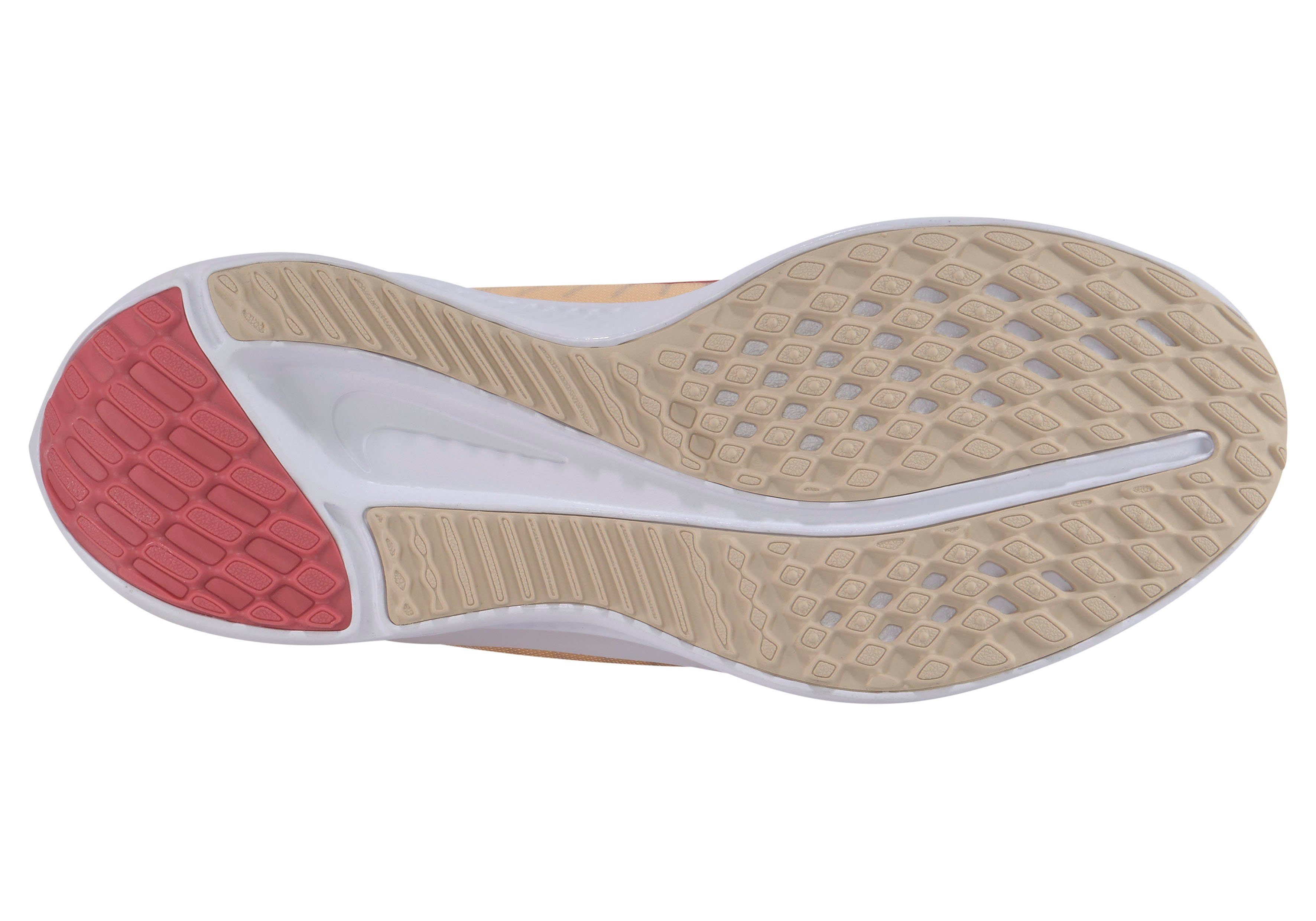 Nike Runningschoenen QUEST 5