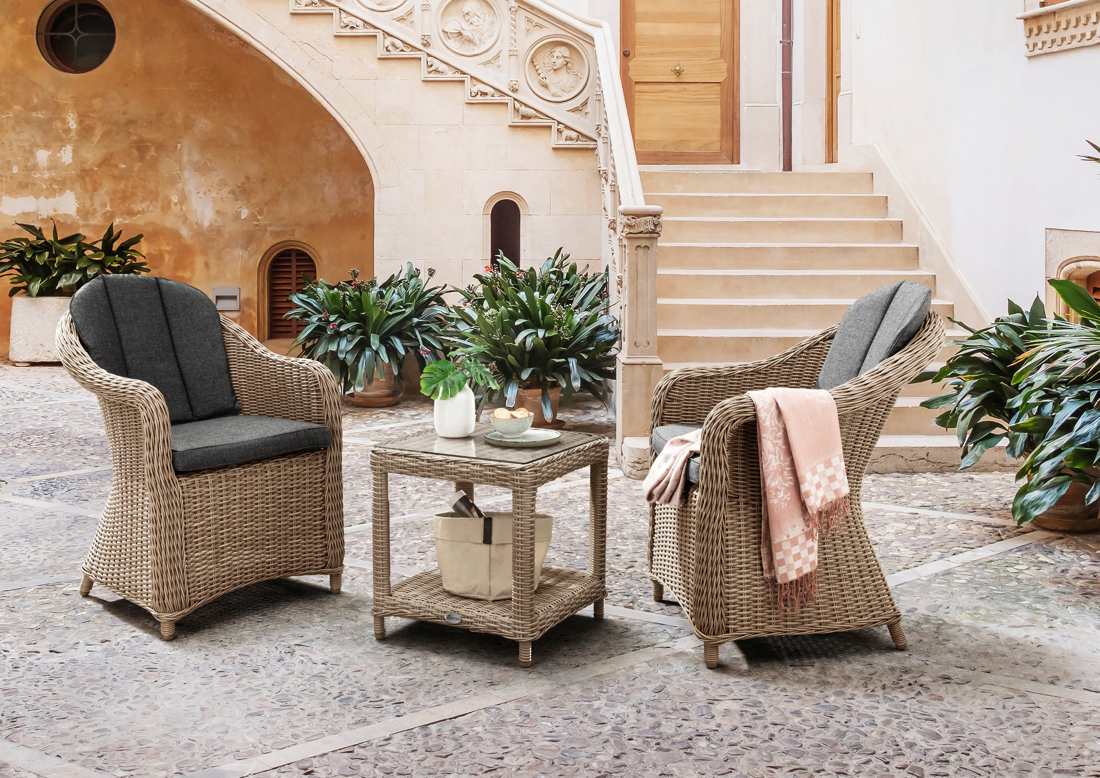 Destiny Balkonset MALAGA MERANO Polyrotan, 2 fauteuils + bijzettafel 46x47x50 cm, incl....