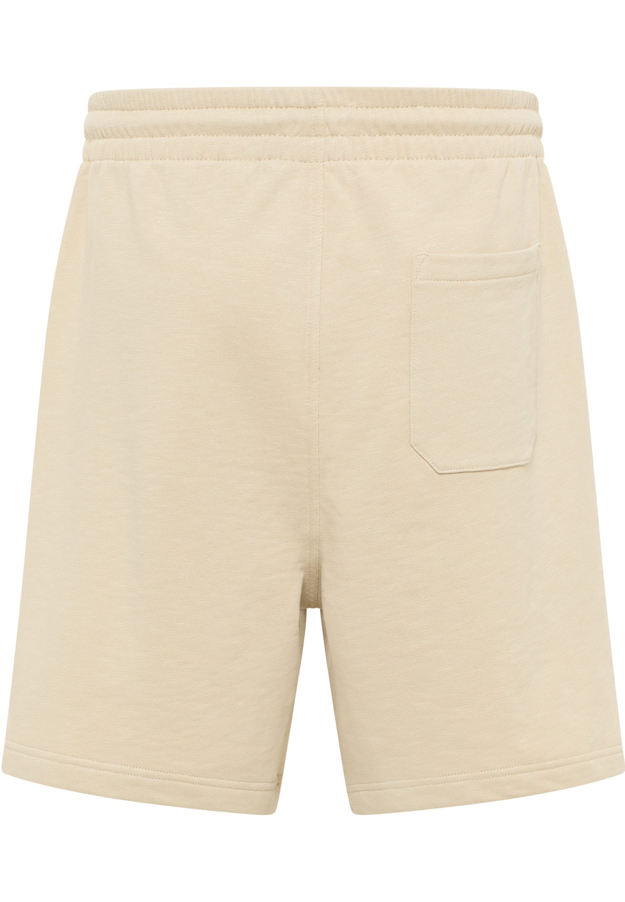 MUSTANG Short Heren Style Trenton