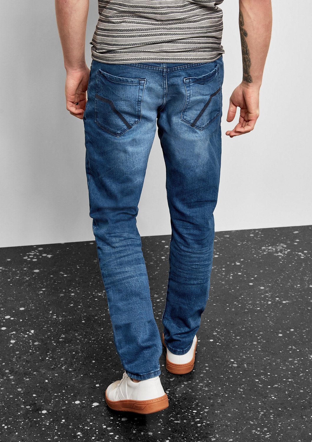 Otto - Q/s Designed By NU 15% KORTING: Q/S designed by Rick slim: smalle stretchjeans