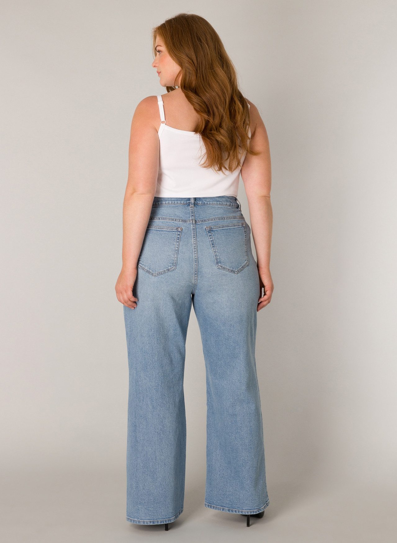 Base Level Curvy Wijde jeans in grote maten