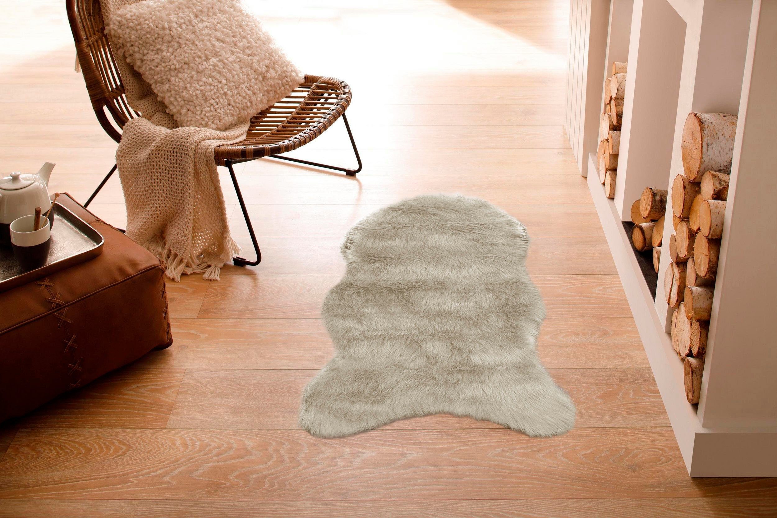 my home Hoogpolig vloerkleed Valeria schapenvacht tapijt knuffelig Imitatiebont, vachtmodel, zachte vloerkleden, slaapkamer, woonkamer