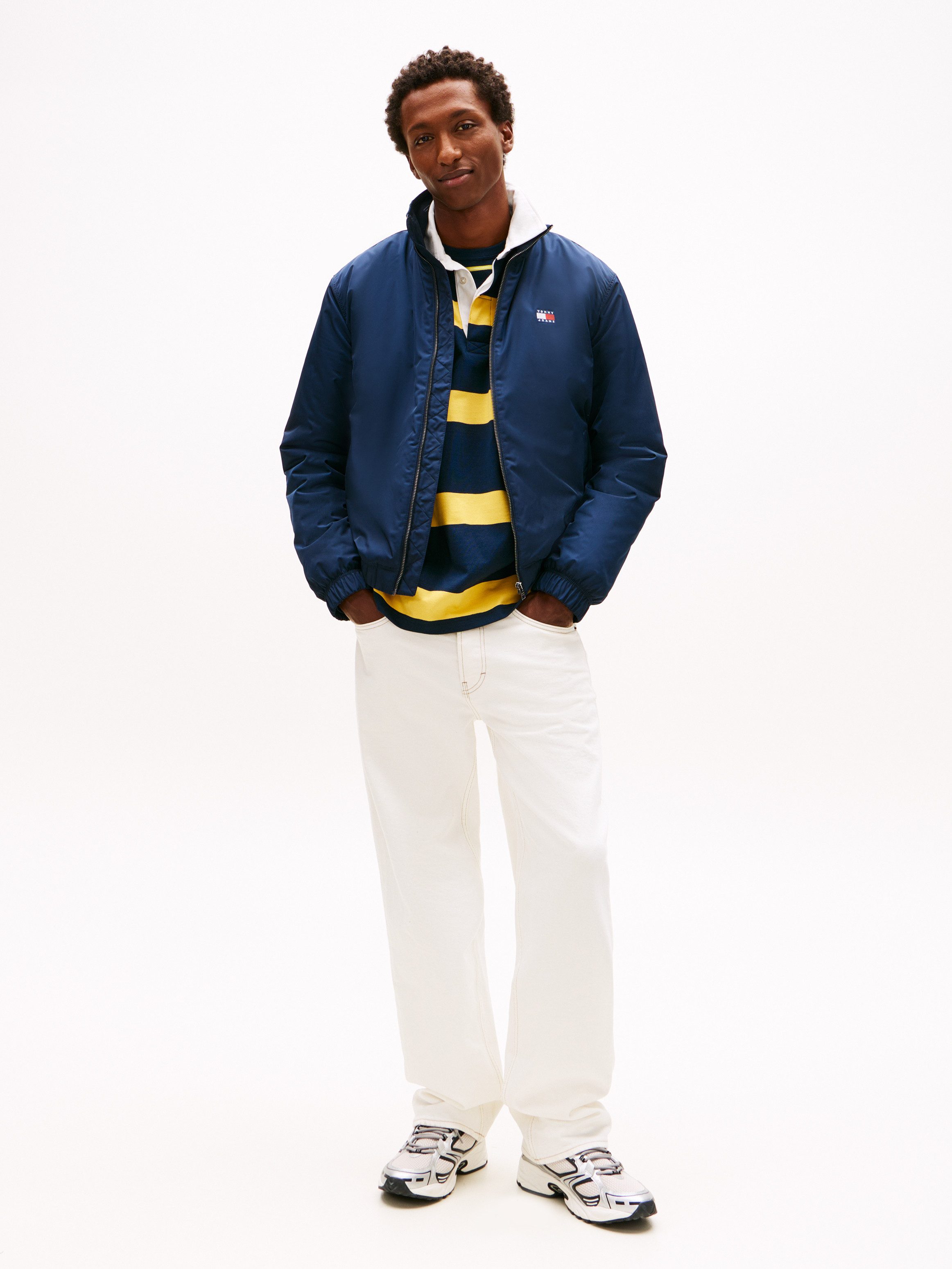 TOMMY JEANS Blouson TJM ESSENTIAL PADDED JACKET EXT Vrijetijdsjas, overgangsjas glanzend, stretch manchetten, opstaande kraag