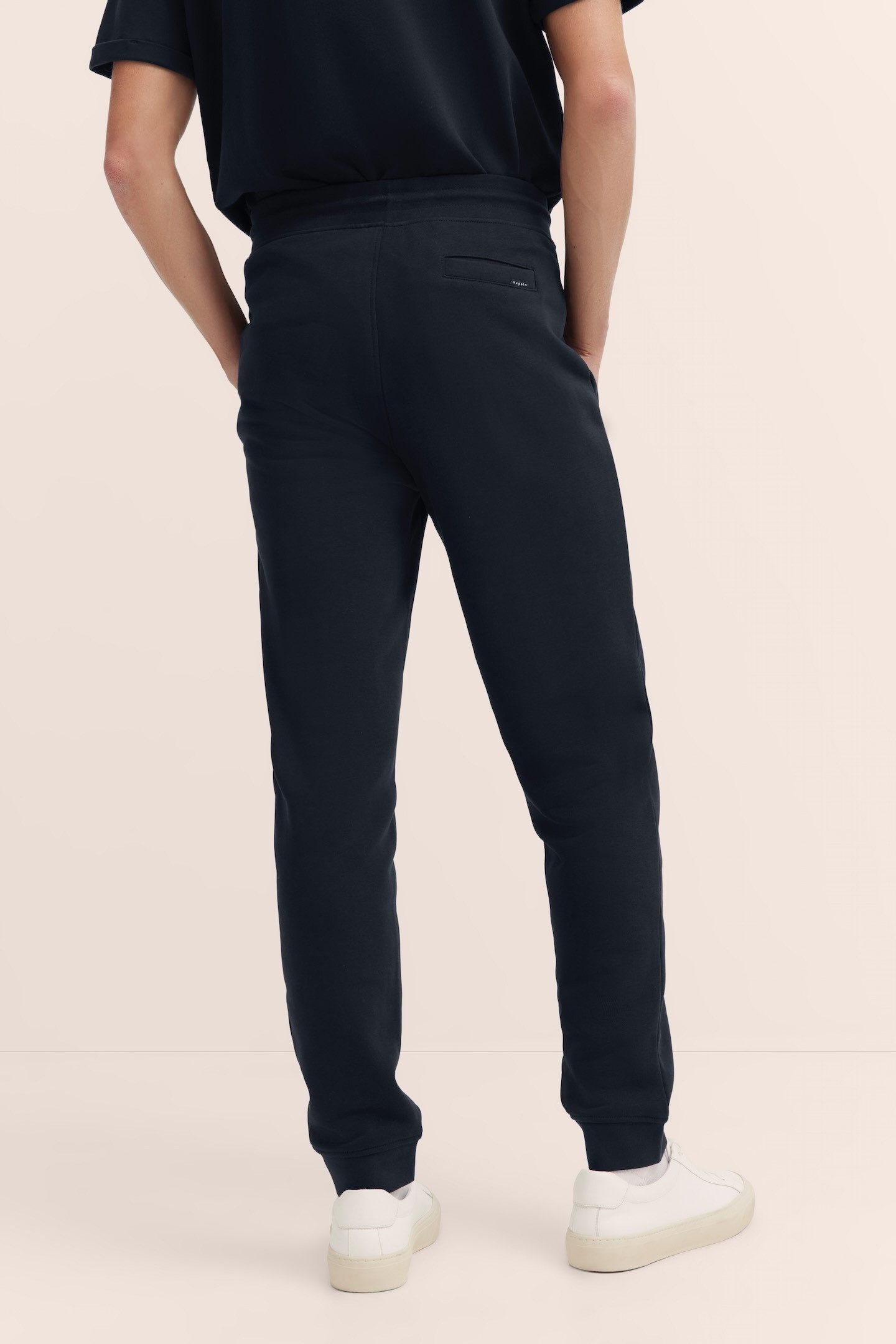 Bugatti Sweatbroek met steekzakken opzij