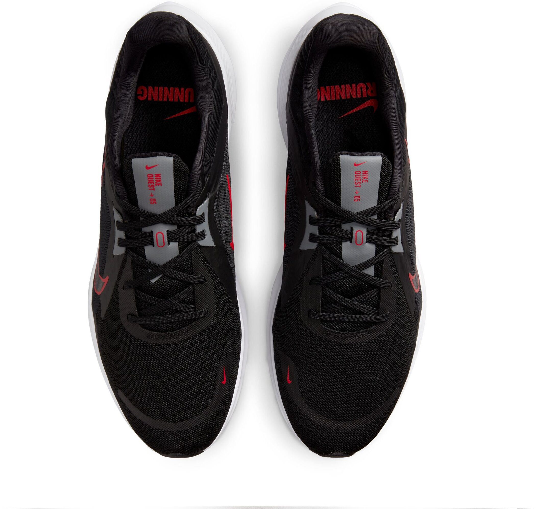Nike Runningschoenen QUEST 5