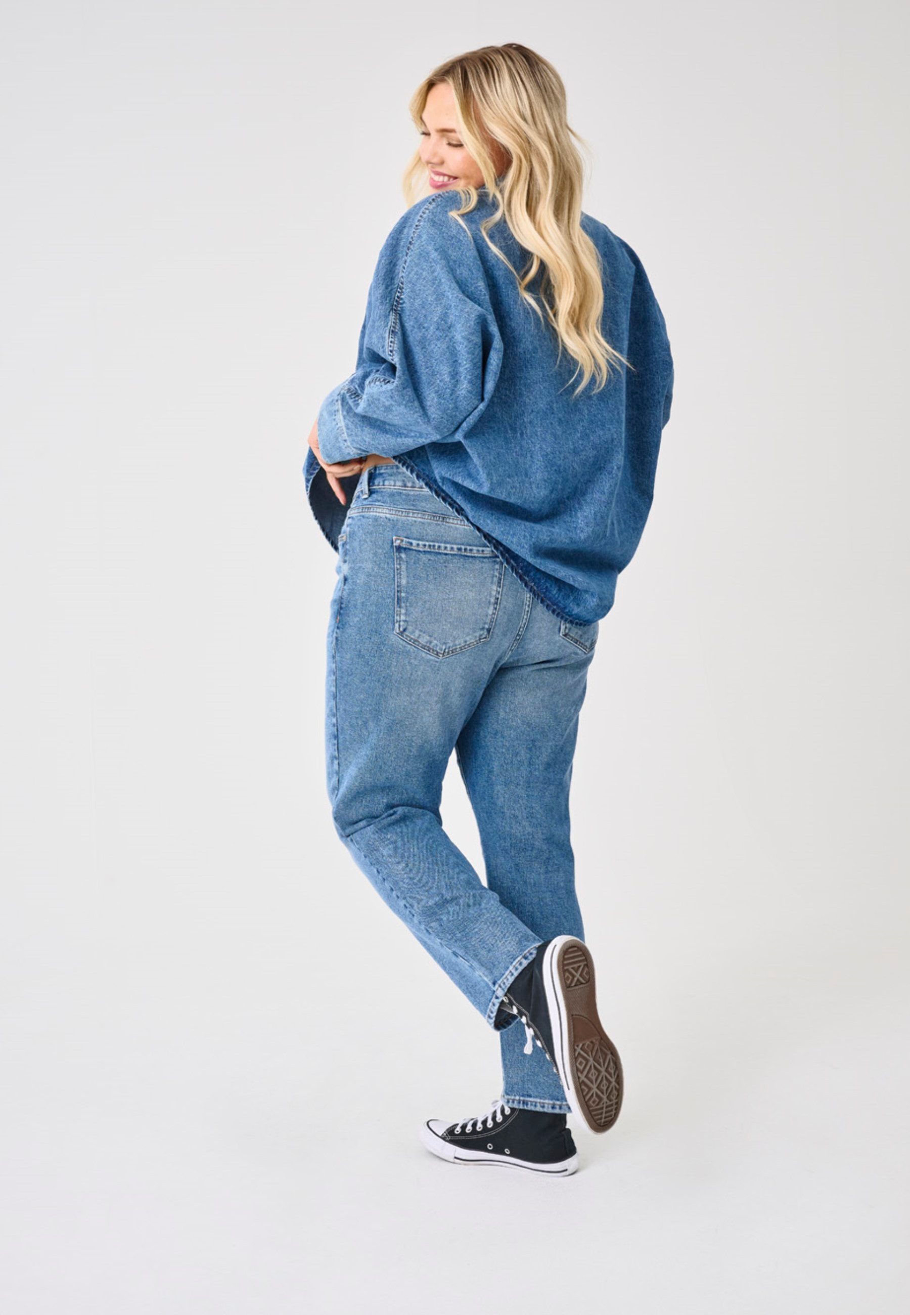 ONLY CARMAKOMA High-waist jeans CAREMILY STRETCH HW ST AK DNM CRO005