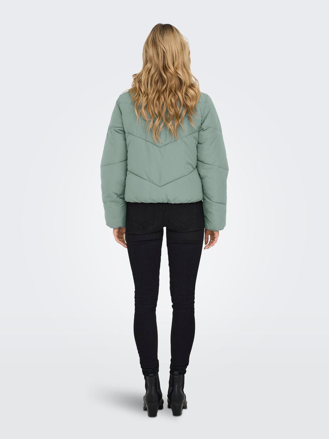 Only Gewatteerde jas ONLMAGGI LIFE SOLID PUFFER CC OTW