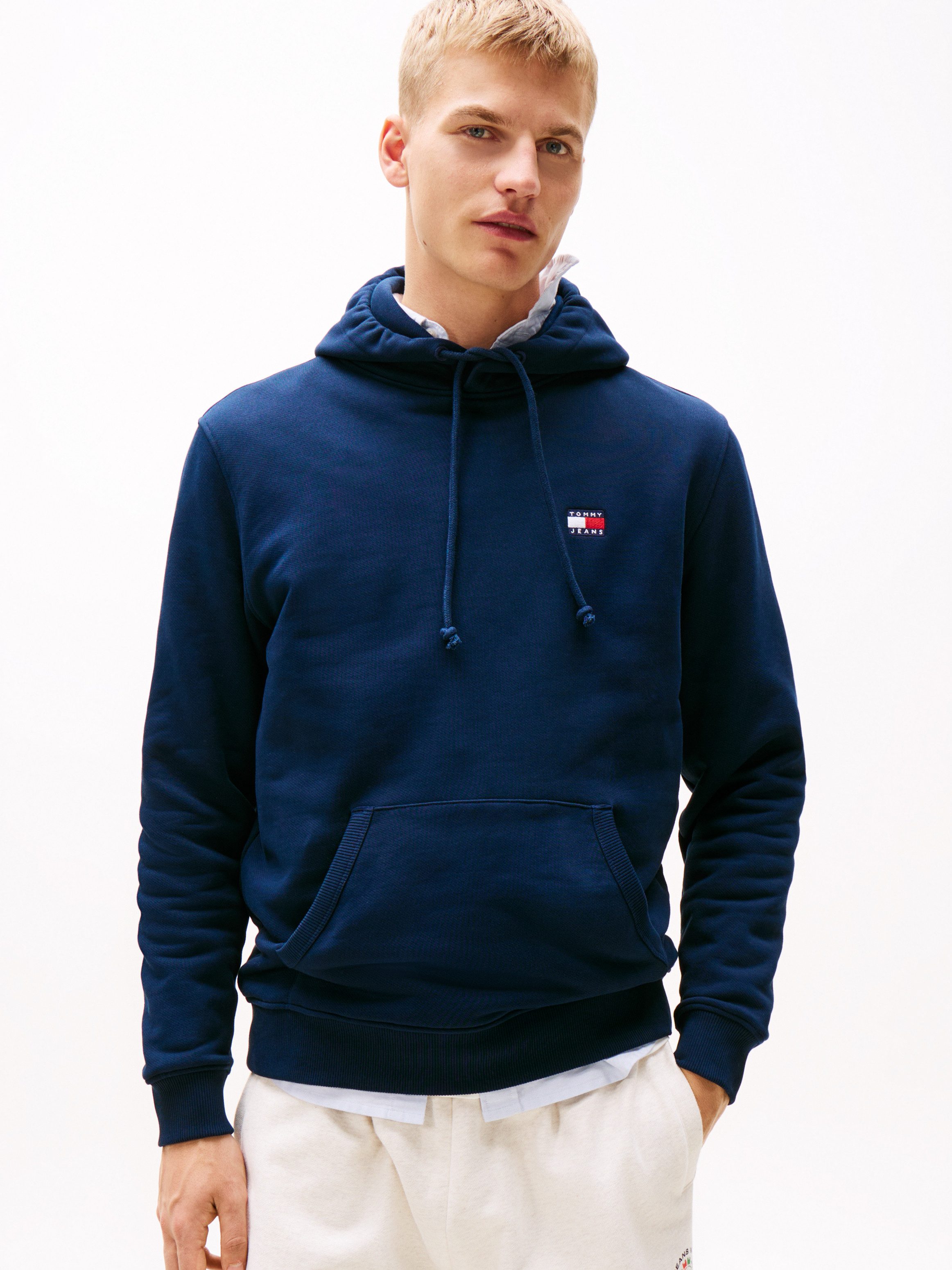 TOMMY JEANS Hoodie TJM REG BADGE HOODIE EXT