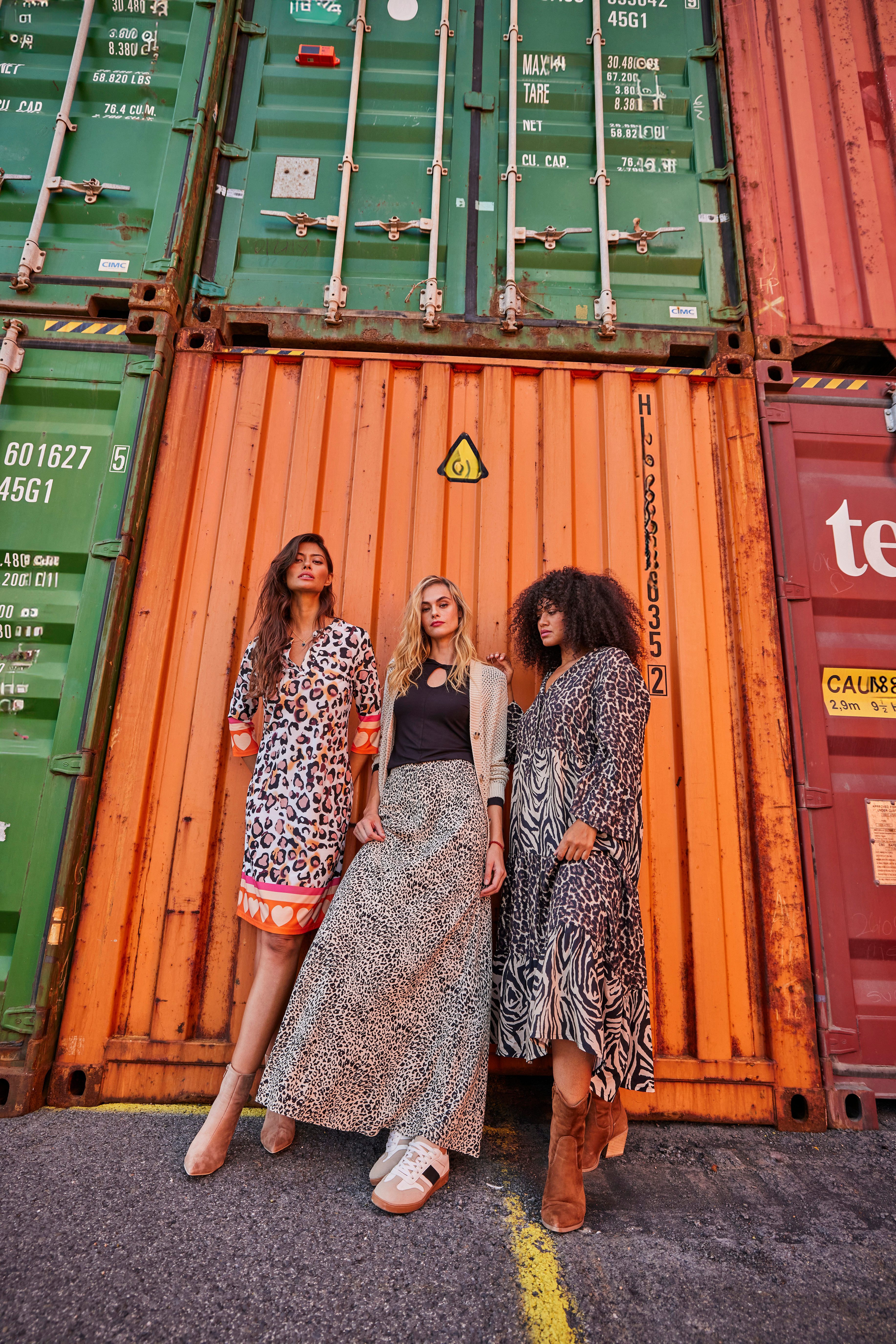 Aniston CASUAL Vest met trendy gaatjesbrei-patroon nieuwe collectie