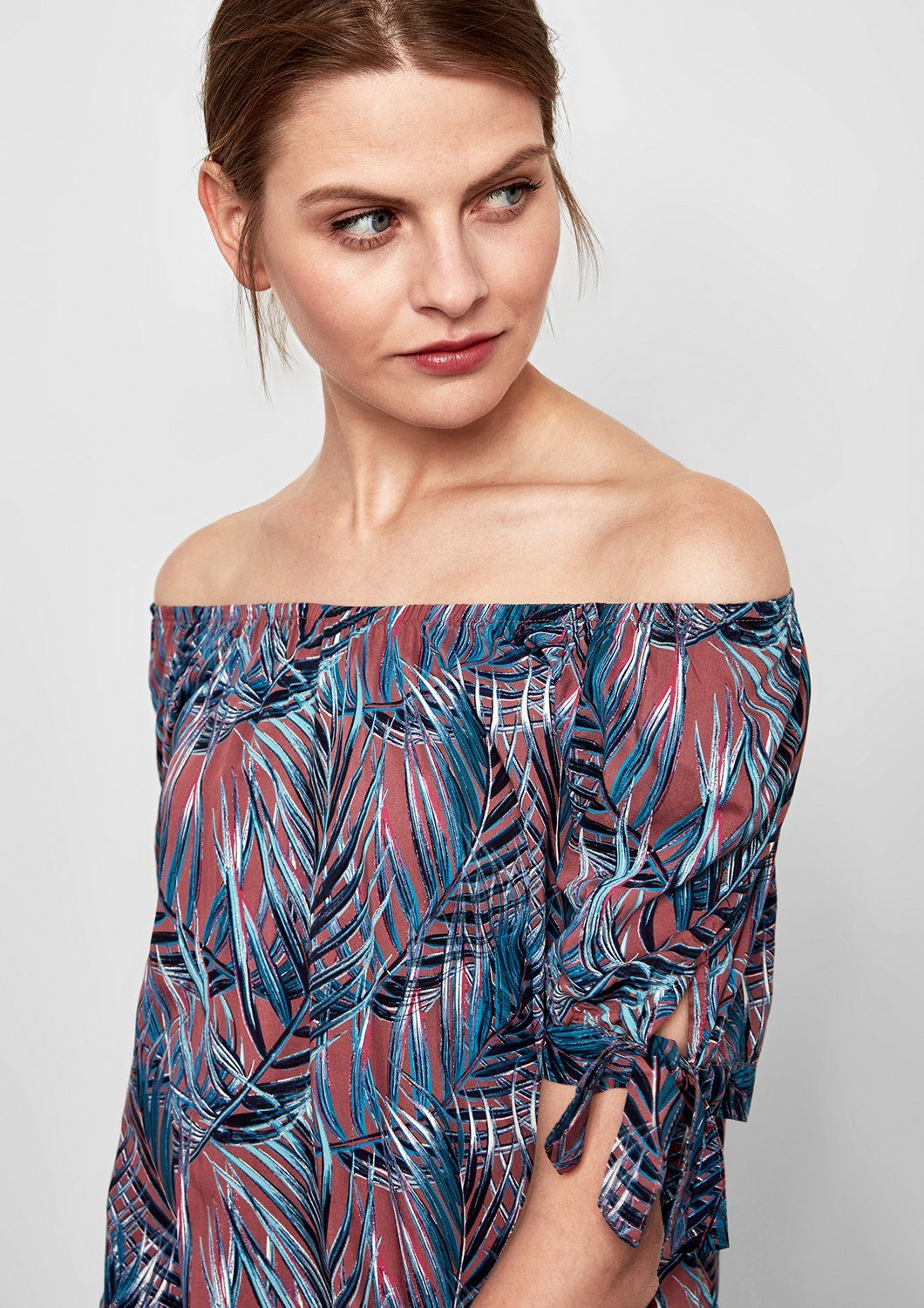 Otto - Q/s Designed By NU 15% KORTING: Q/S designed by Off-shoulder blouse met motiefprint