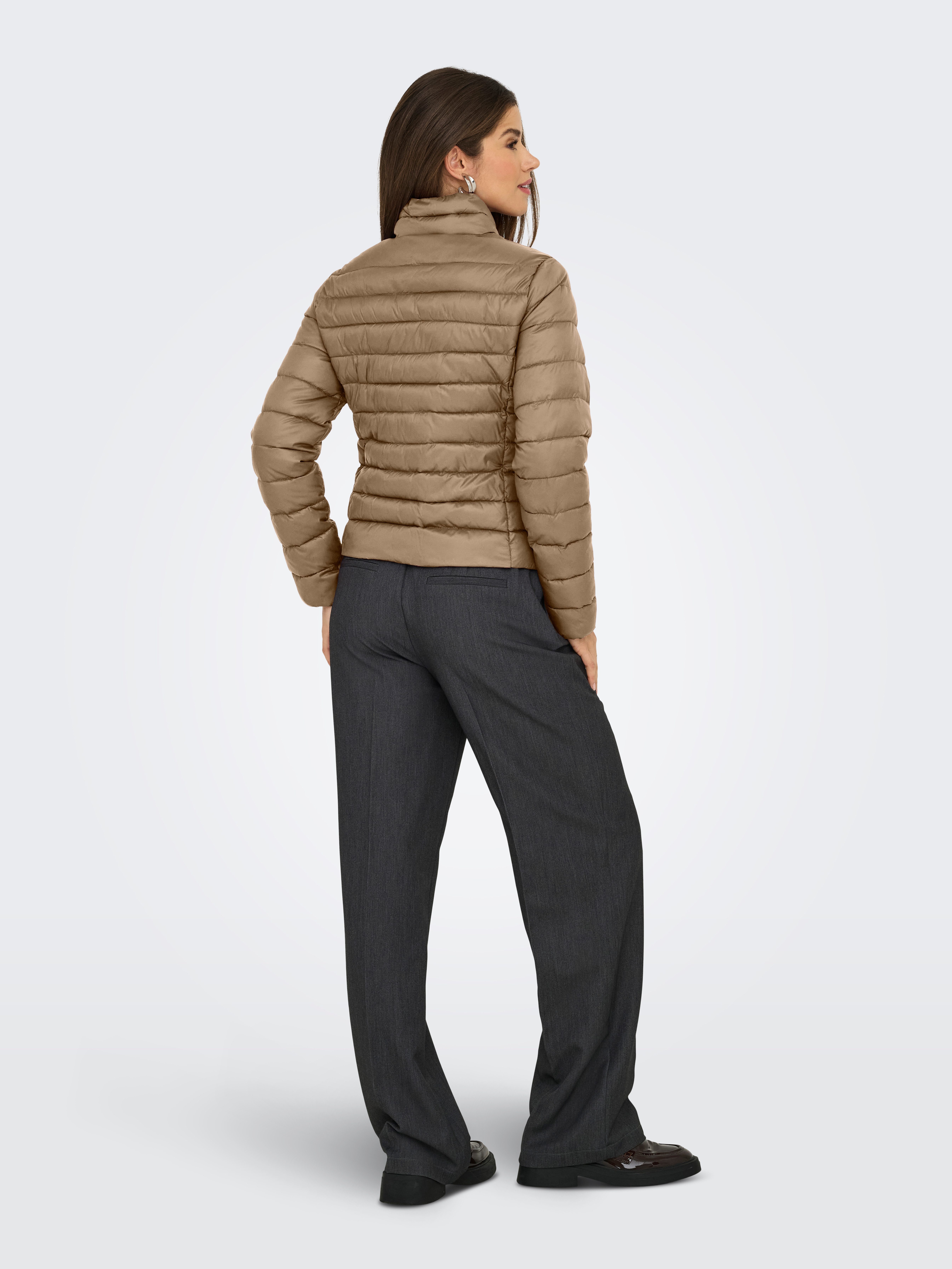 Only Outdoorjack ONLTAHIA LW QUILTED JACKET OTW NOOS