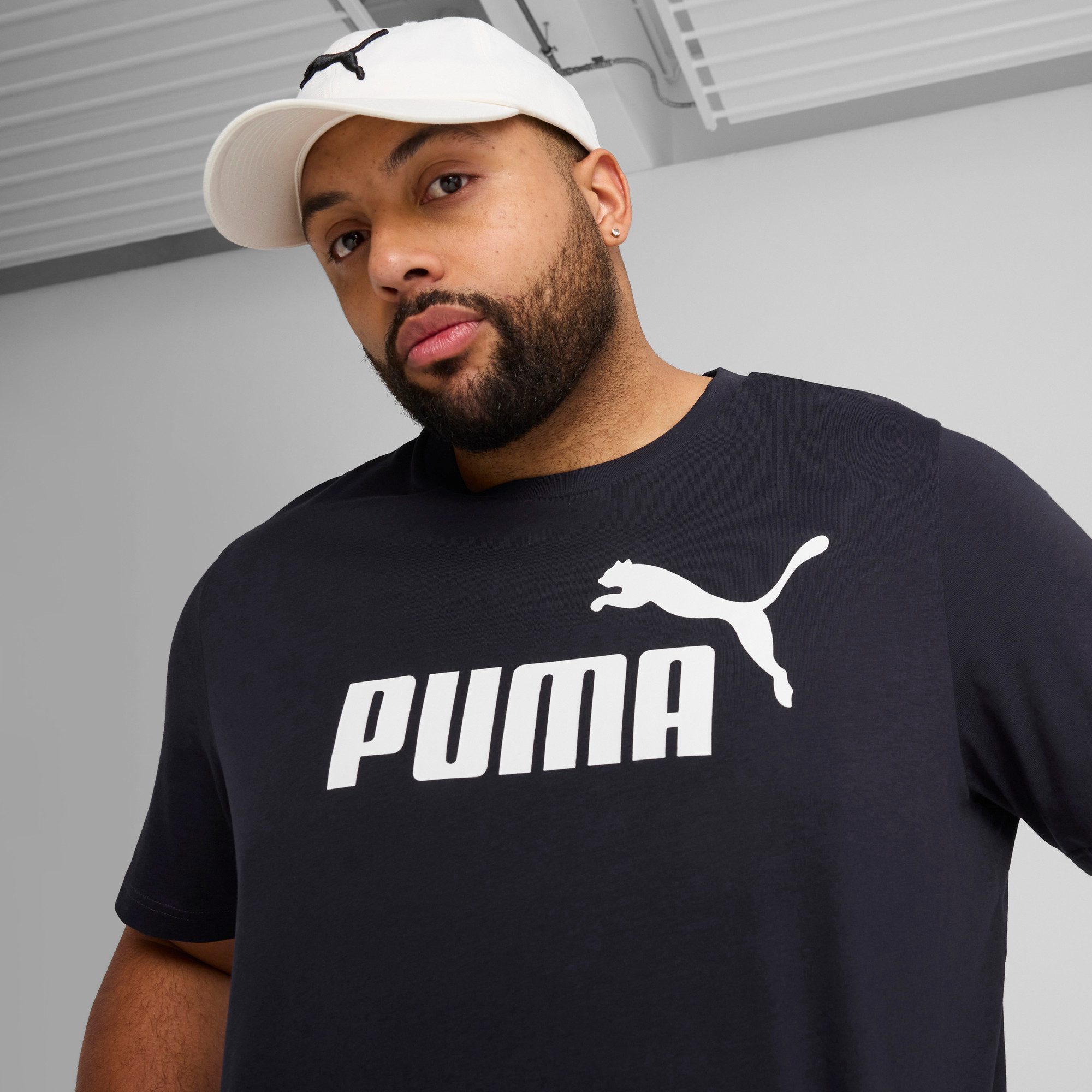 PUMA T-shirt ESS NO. 1 LOGO TEE Basic heren T-shirt met logo