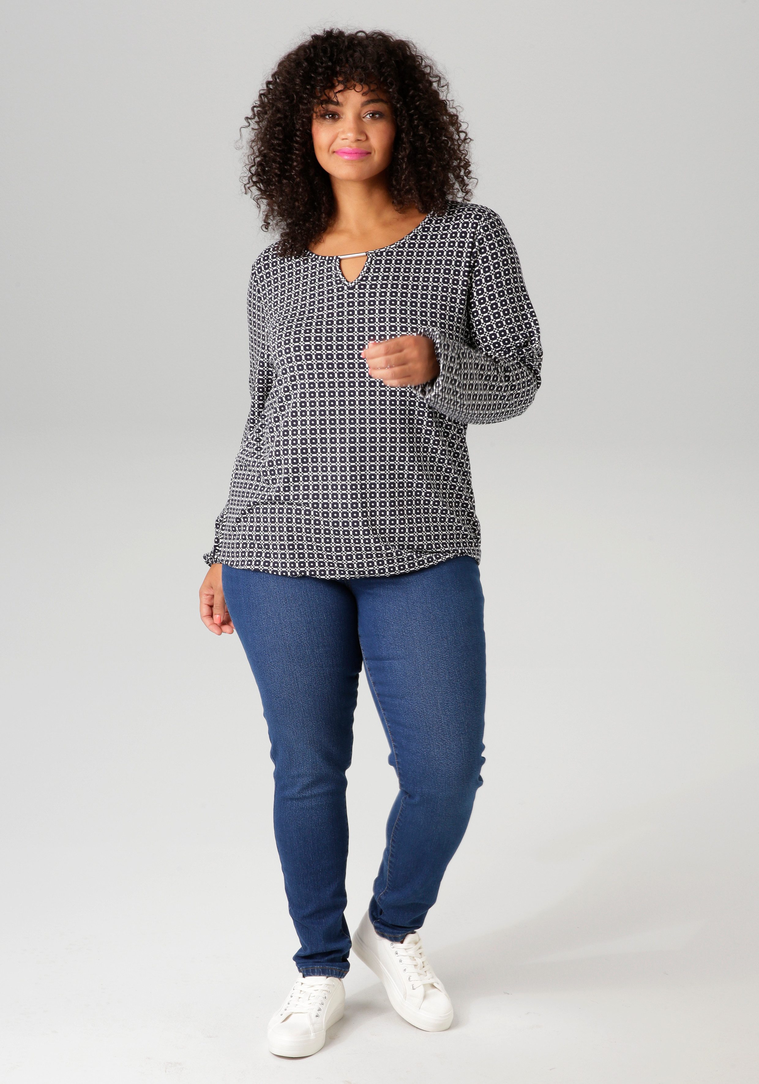Aniston PLUS Shirt met lange mouwen met grafische all-over print