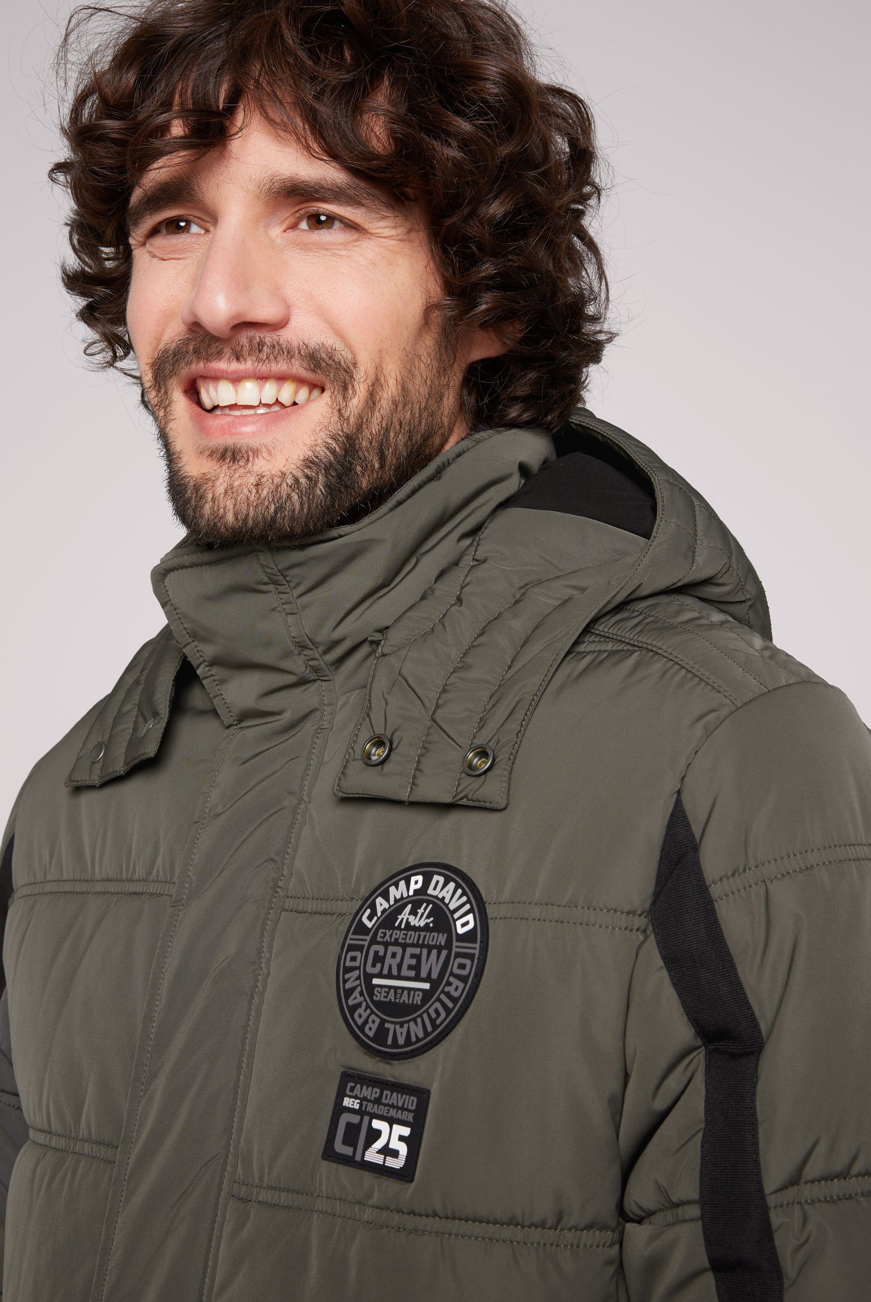 CAMP DAVID Outdoorjack met windbreaker-boord in de mouw