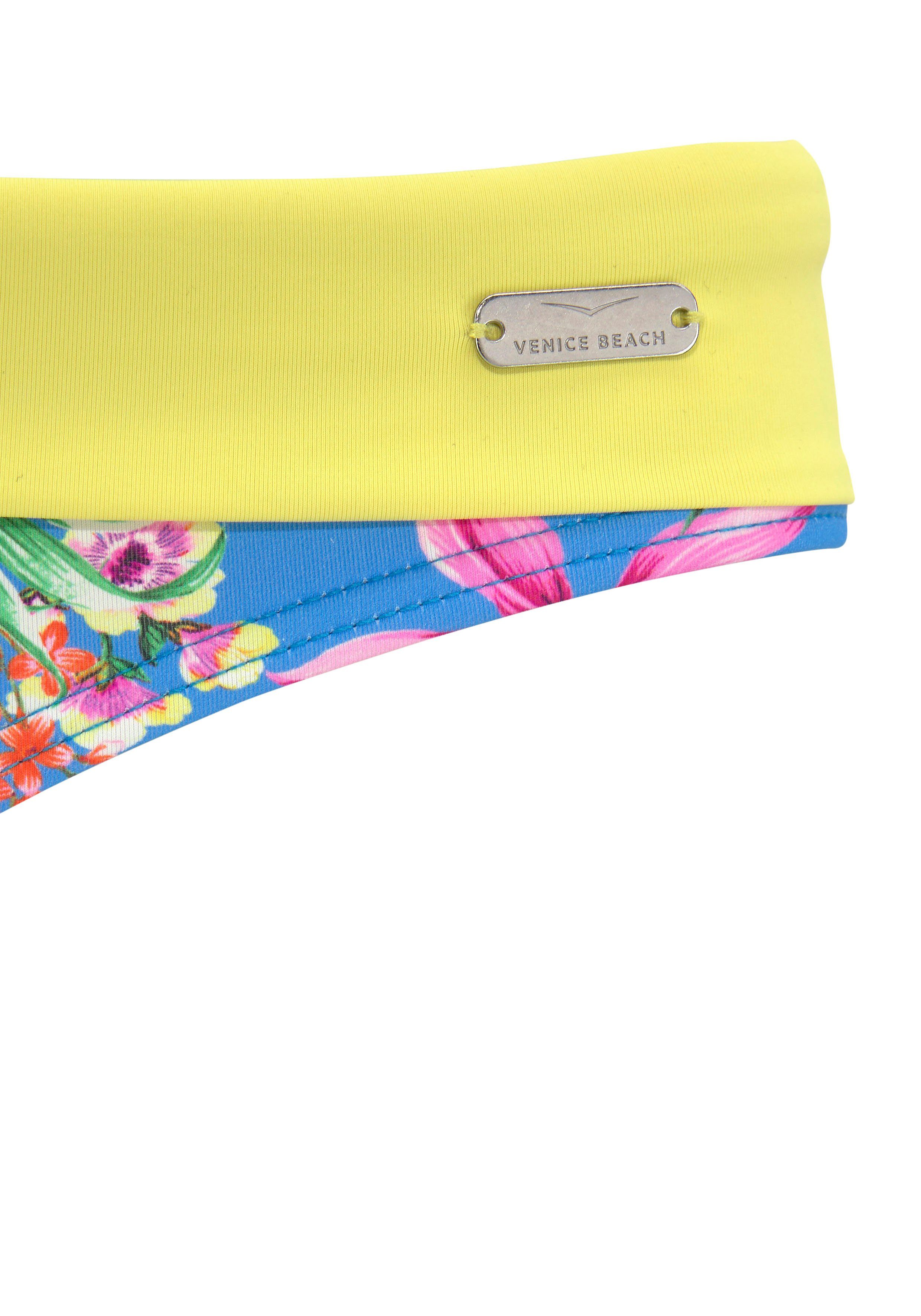Venice Beach Bikinibroekje Hanni met tropische print en gele details