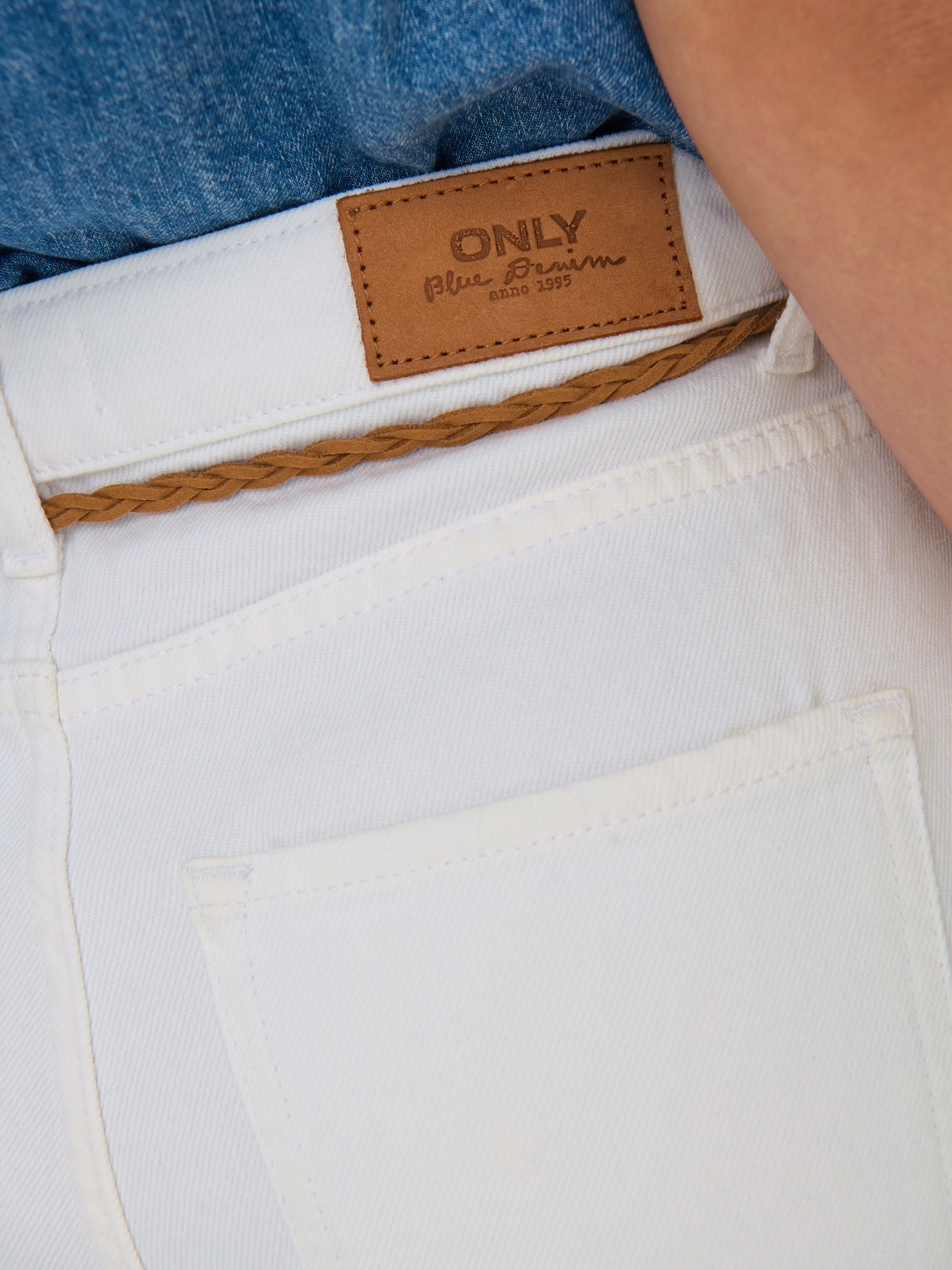 Only Jeansshort ONLKELLY HW SHORTS DNM AZG017