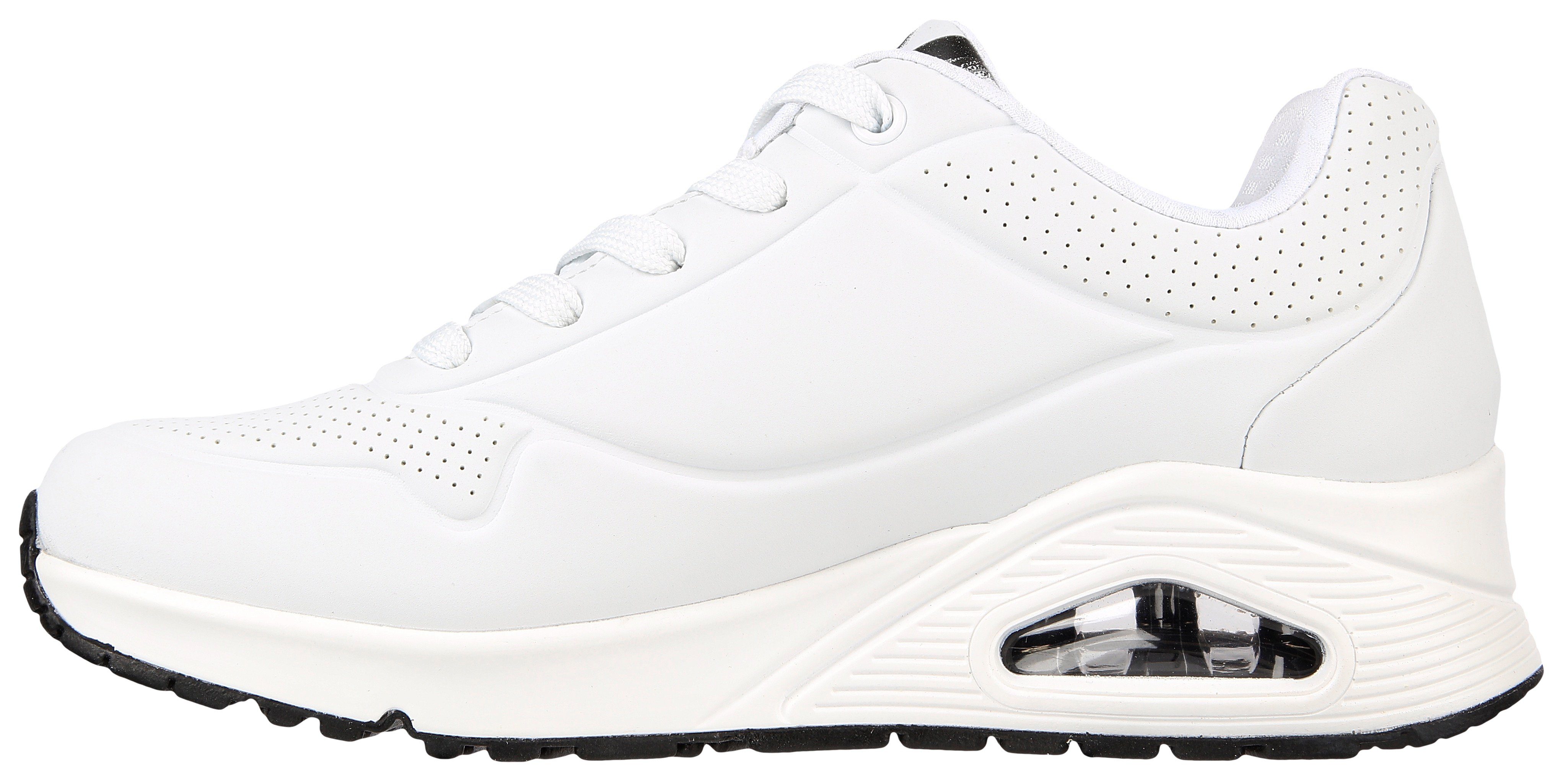 Skechers Sneakers met sleehak UNO-SPREAD THE LOVE Vrijetijdsschoen, lage schoen, veterschoen met coole graffiti-print