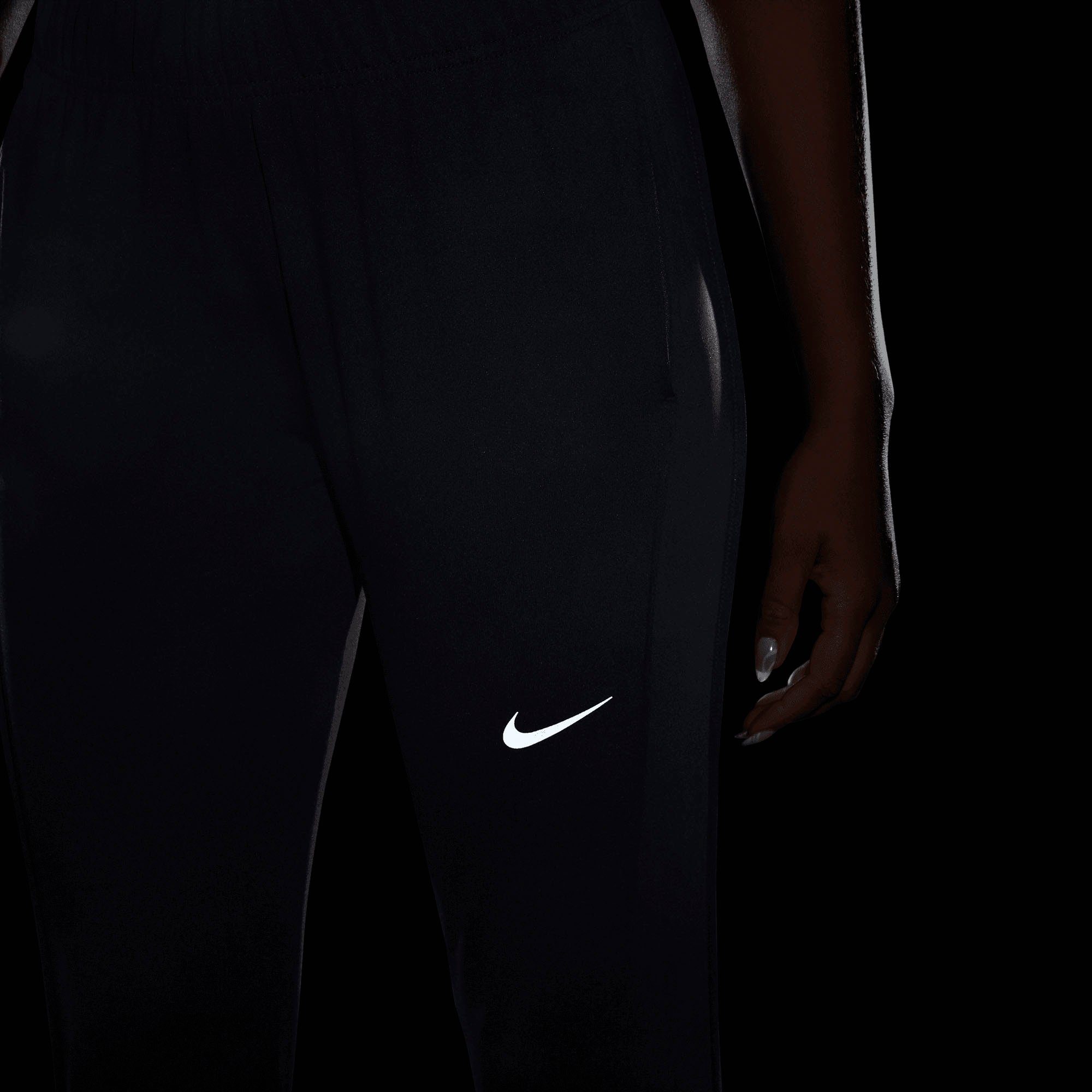 Nike Runningbroek ThermaFIT Essential Women's Running Pants in de