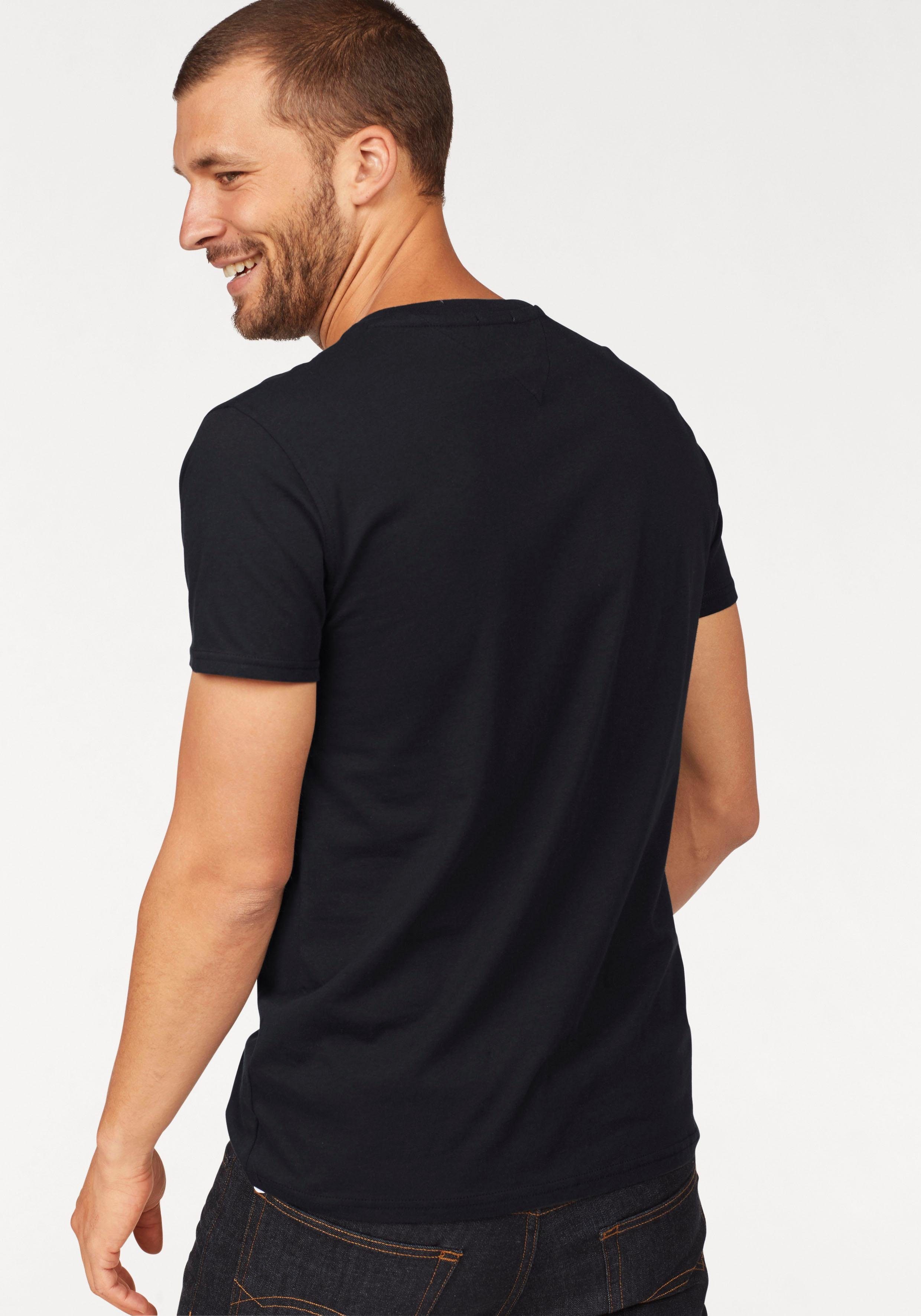 TOMMY JEANS T-shirt TJM ESSENTIAL SOLID TEE met ronde hals en subtiele logo-vlag
