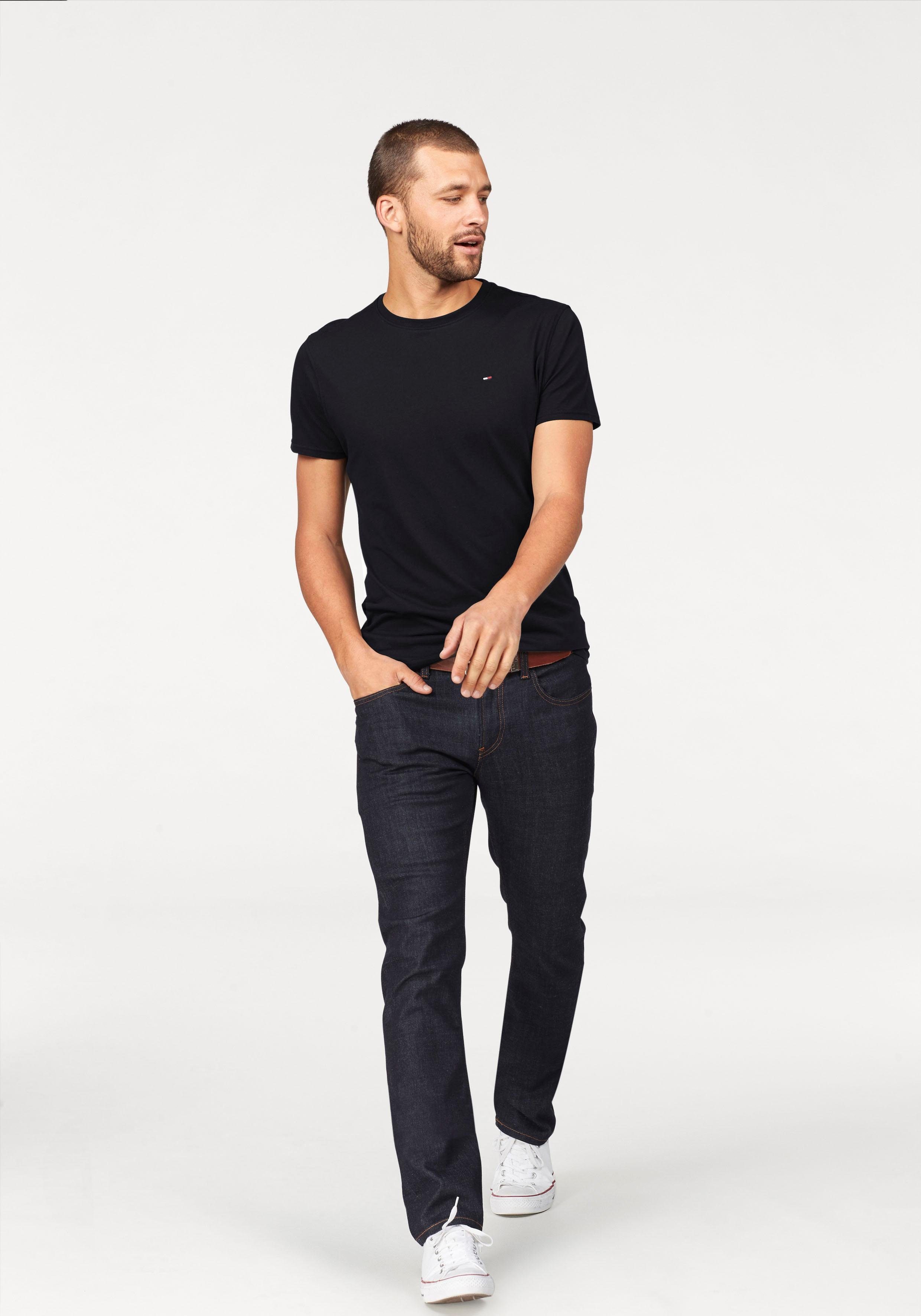 TOMMY JEANS T-shirt TJM ESSENTIAL SOLID TEE met ronde hals en subtiele logo-vlag
