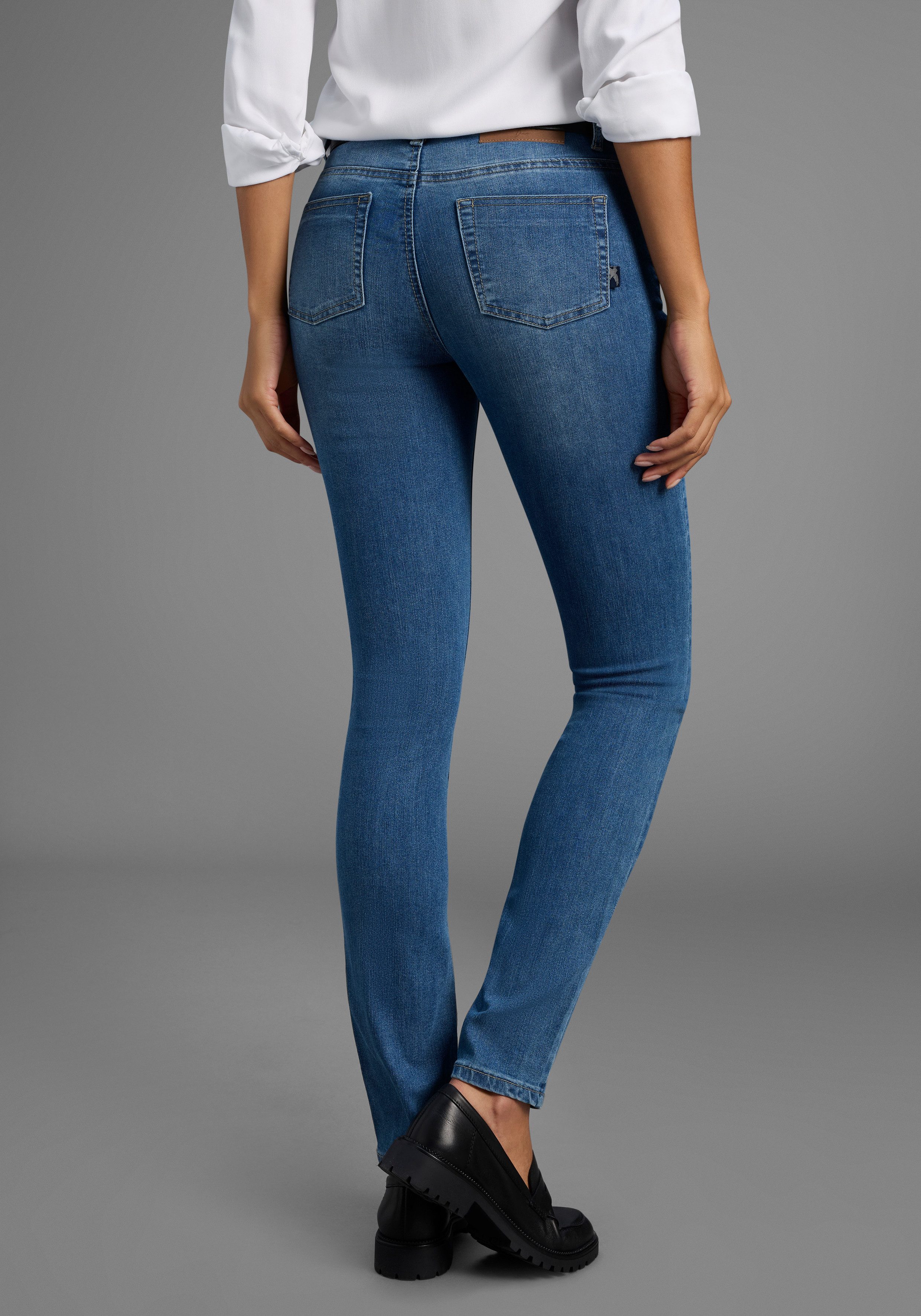 Arizona Slim fit jeans Shaping strakke pasvorm, skinny jeans, used-look-wassing, hoge taille